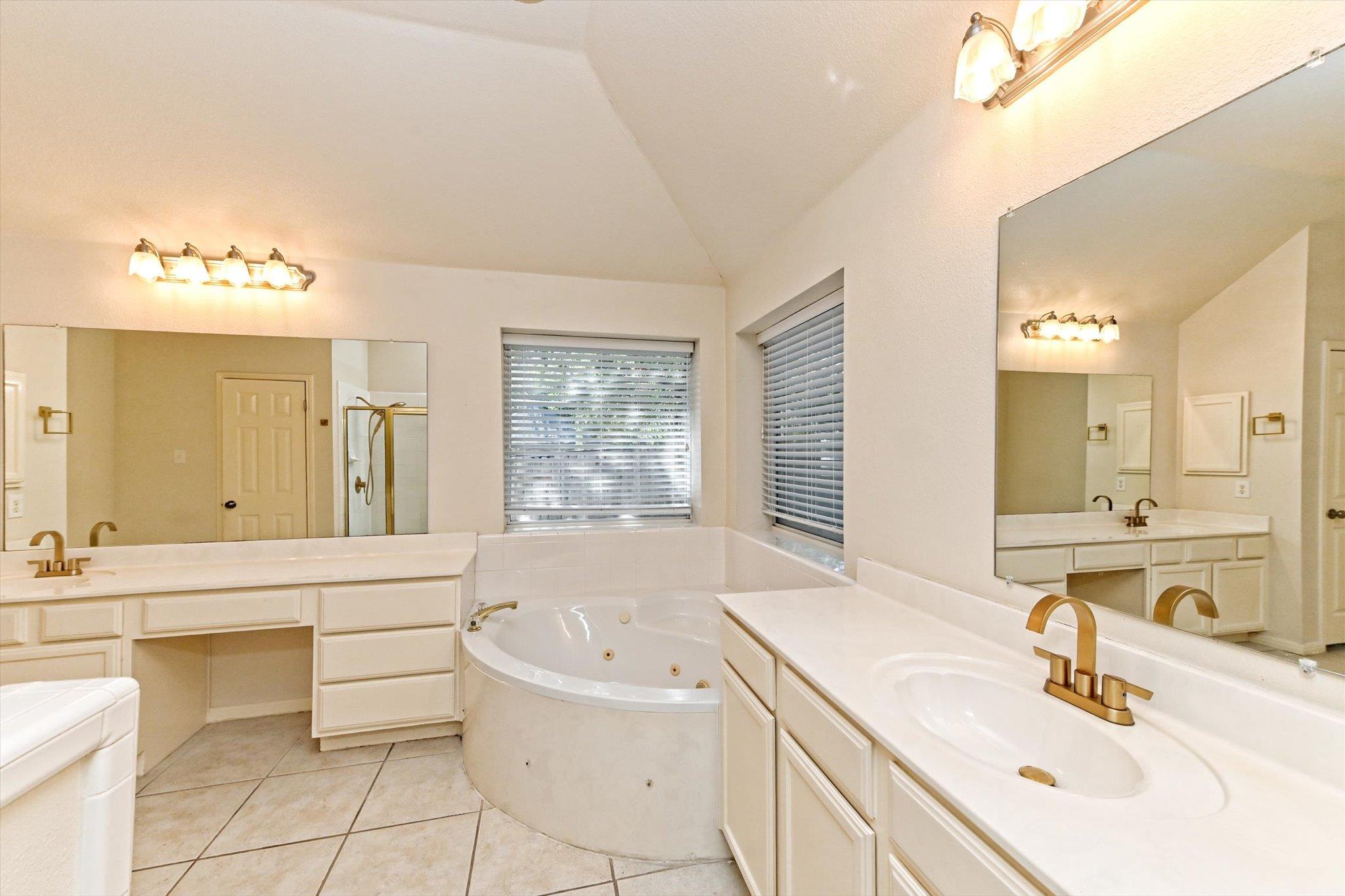 13004 Scofield Farms Dr, Austin, TX 78727