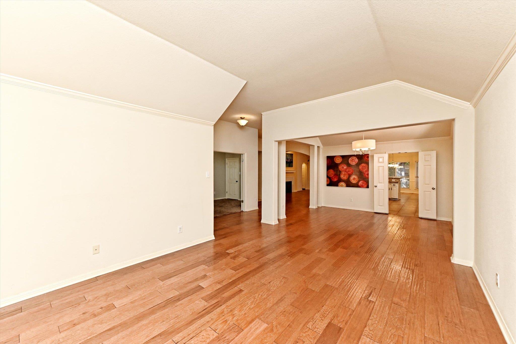 13004 Scofield Farms Dr, Austin, TX 78727