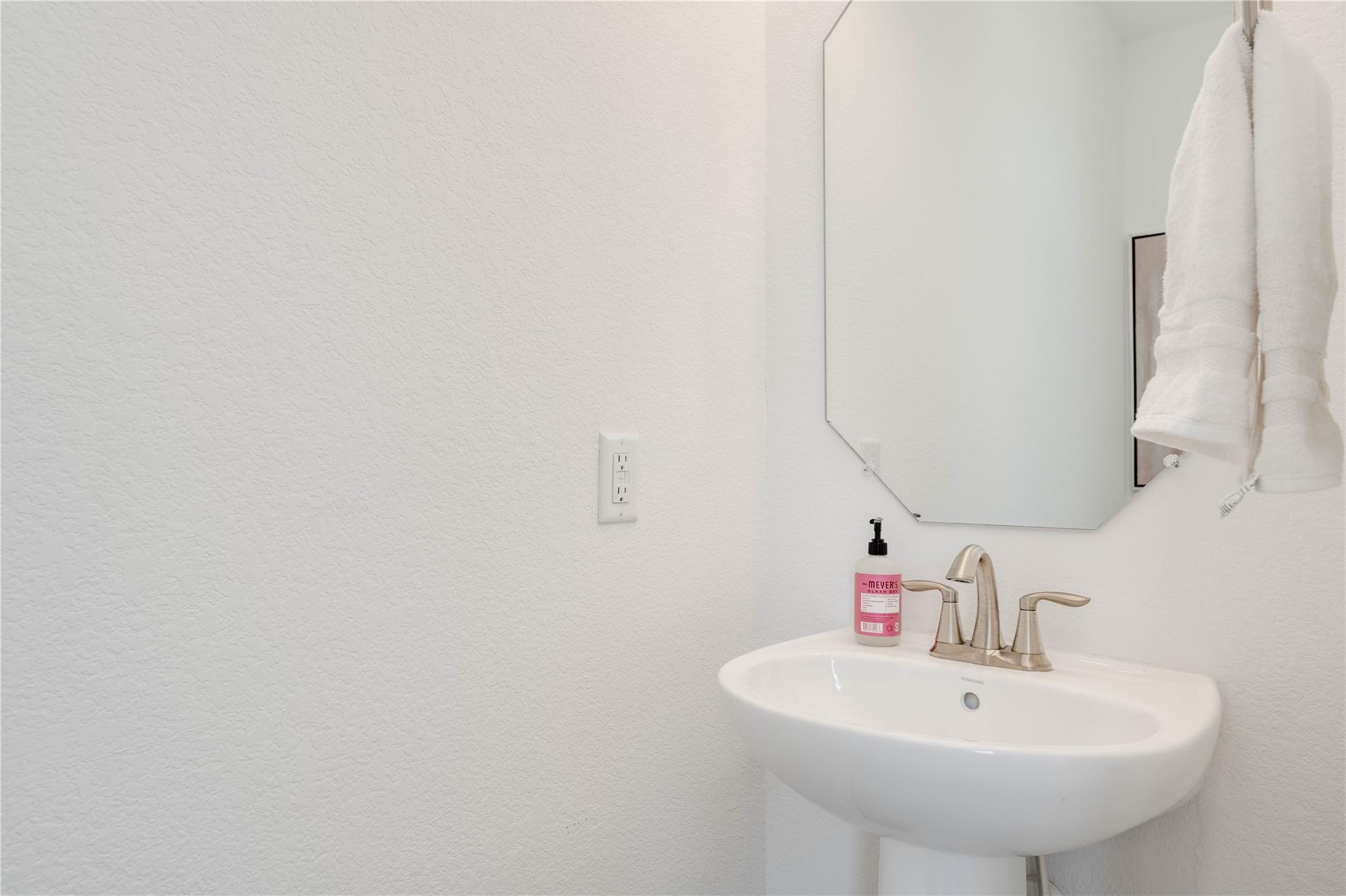 16601 Sydney Carol Ln, Austin, TX 78734