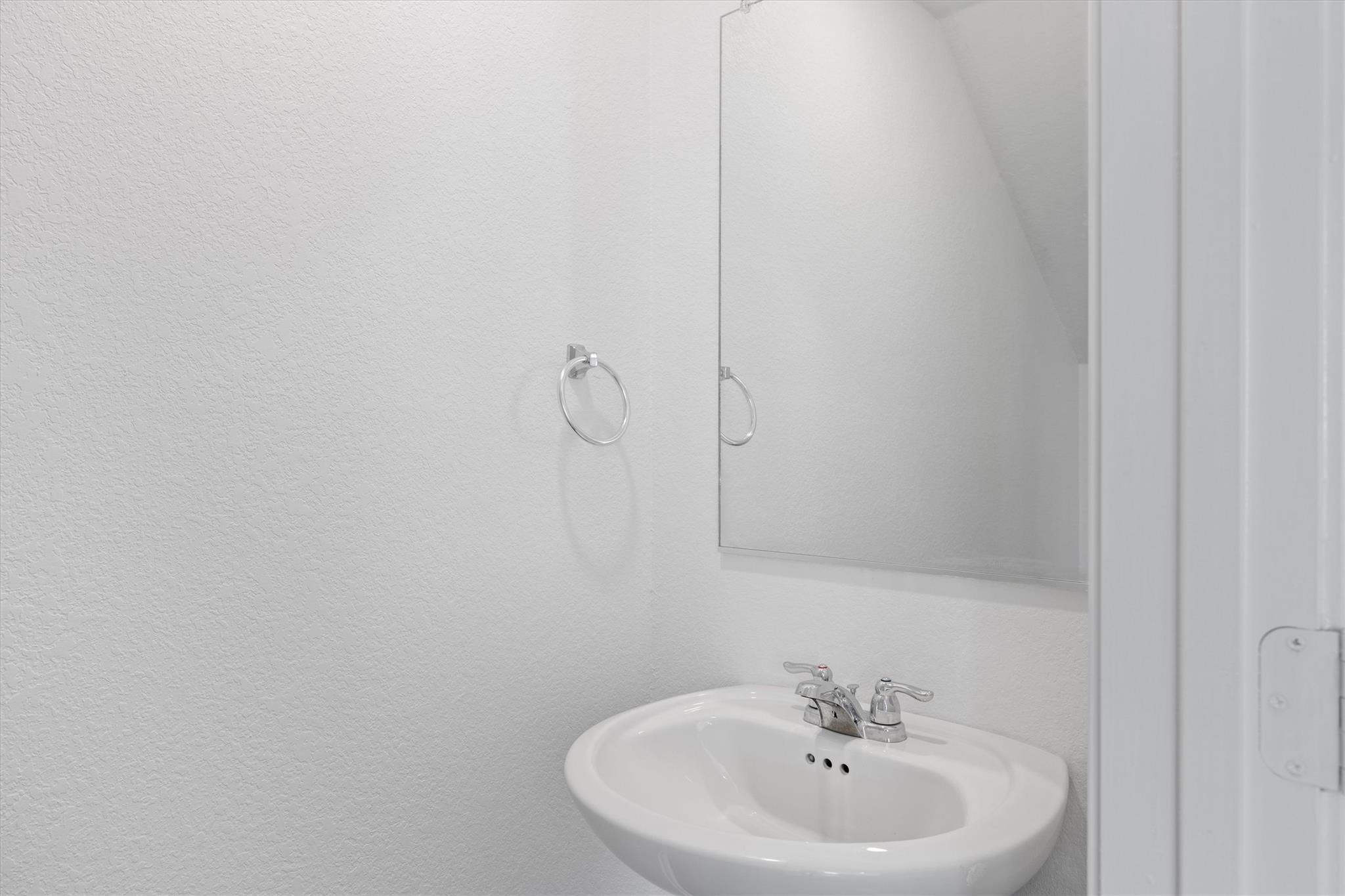 13520 Knights Branch Dr, Elgin, TX 78621