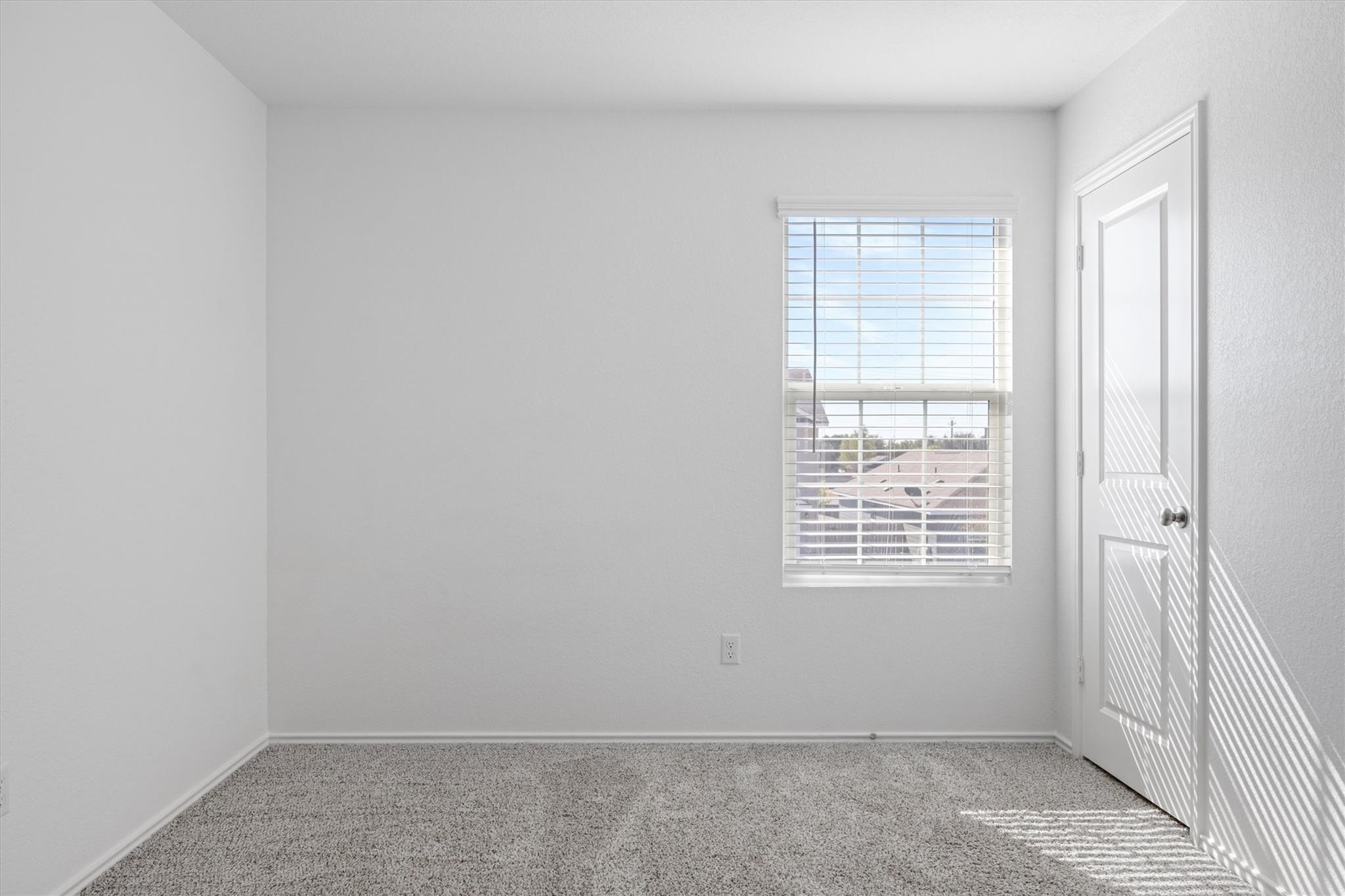 13520 Knights Branch Dr, Elgin, TX 78621