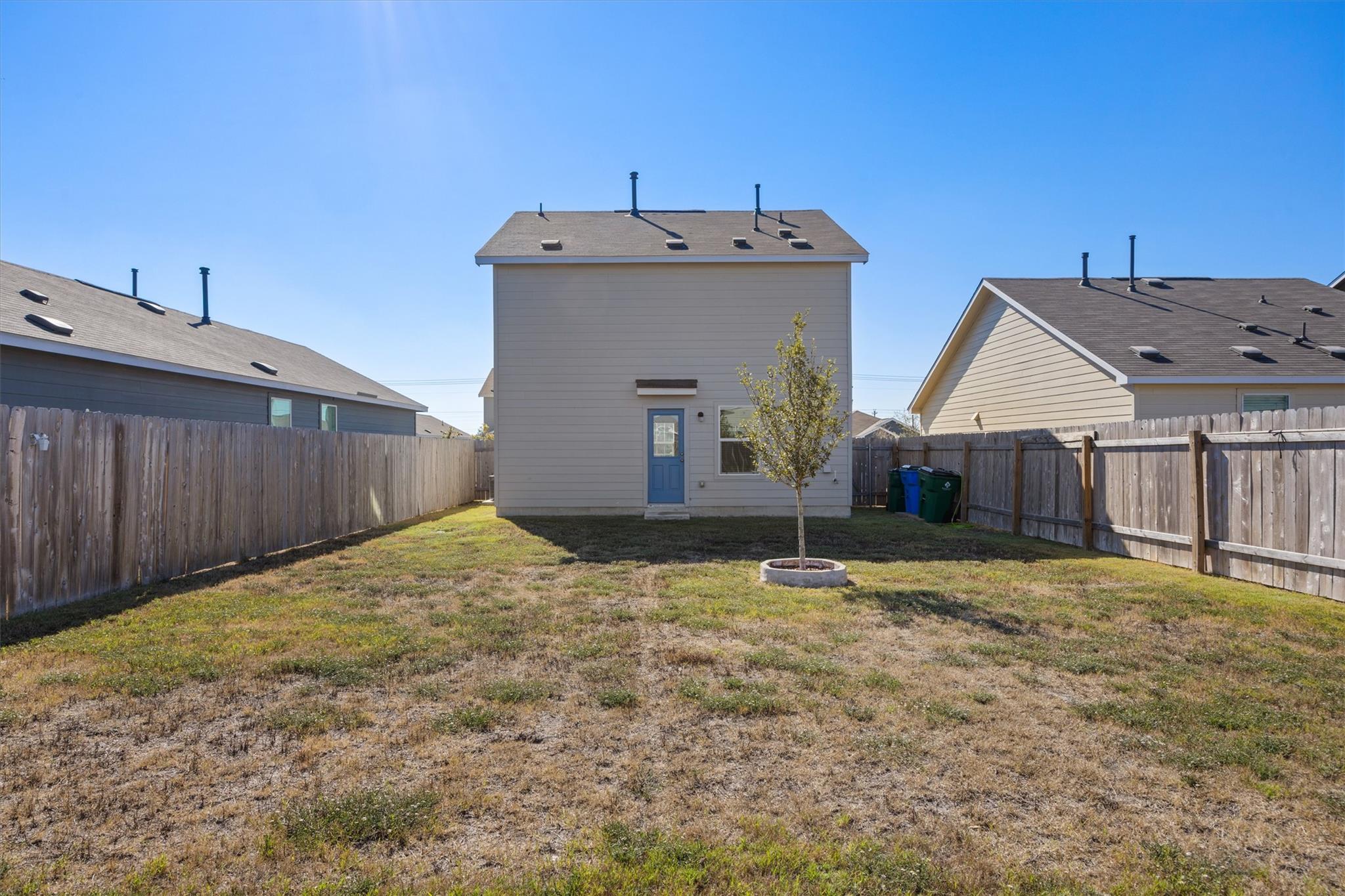 13520 Knights Branch Dr, Elgin, TX 78621