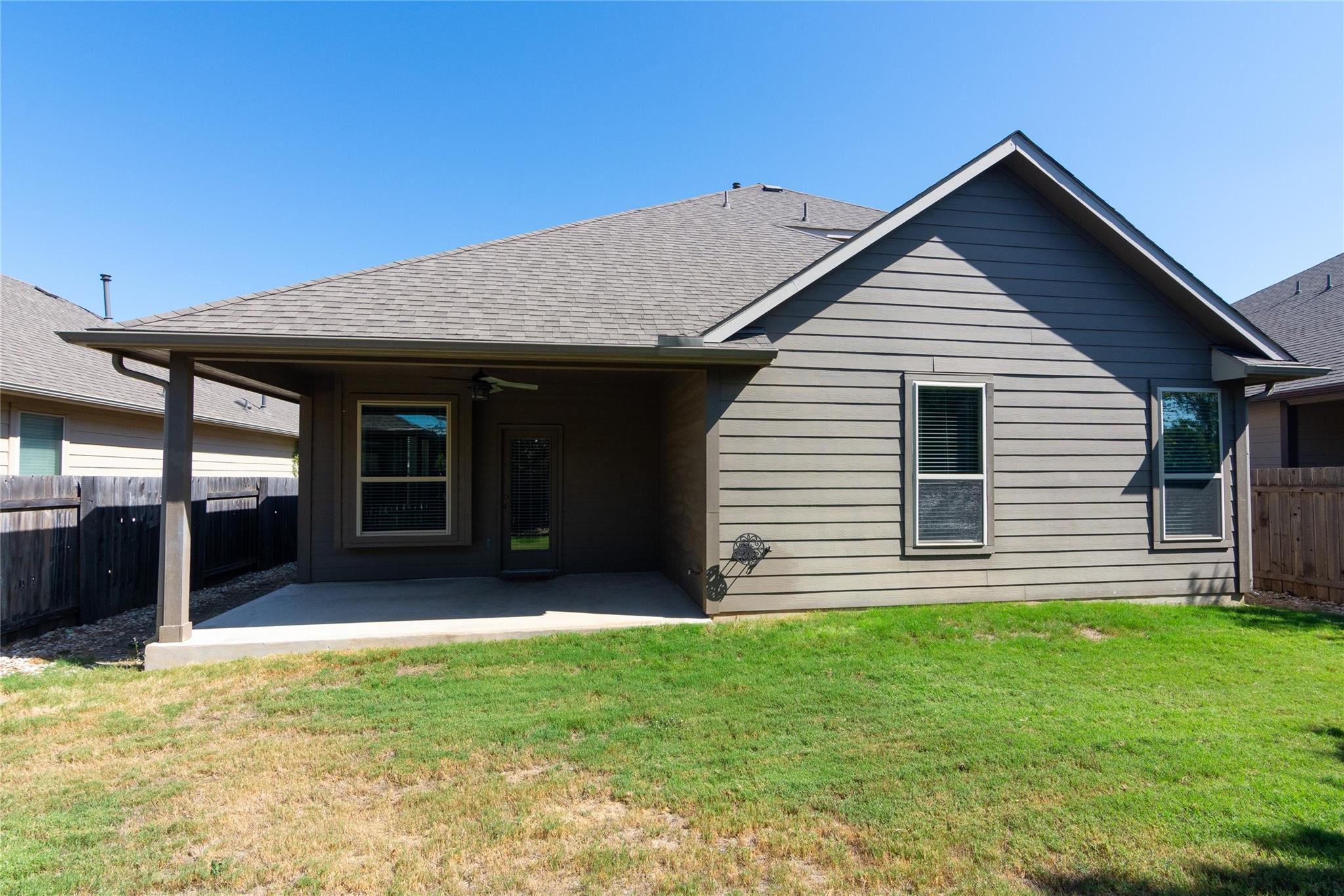 204 Serrano St, Georgetown, TX 78628