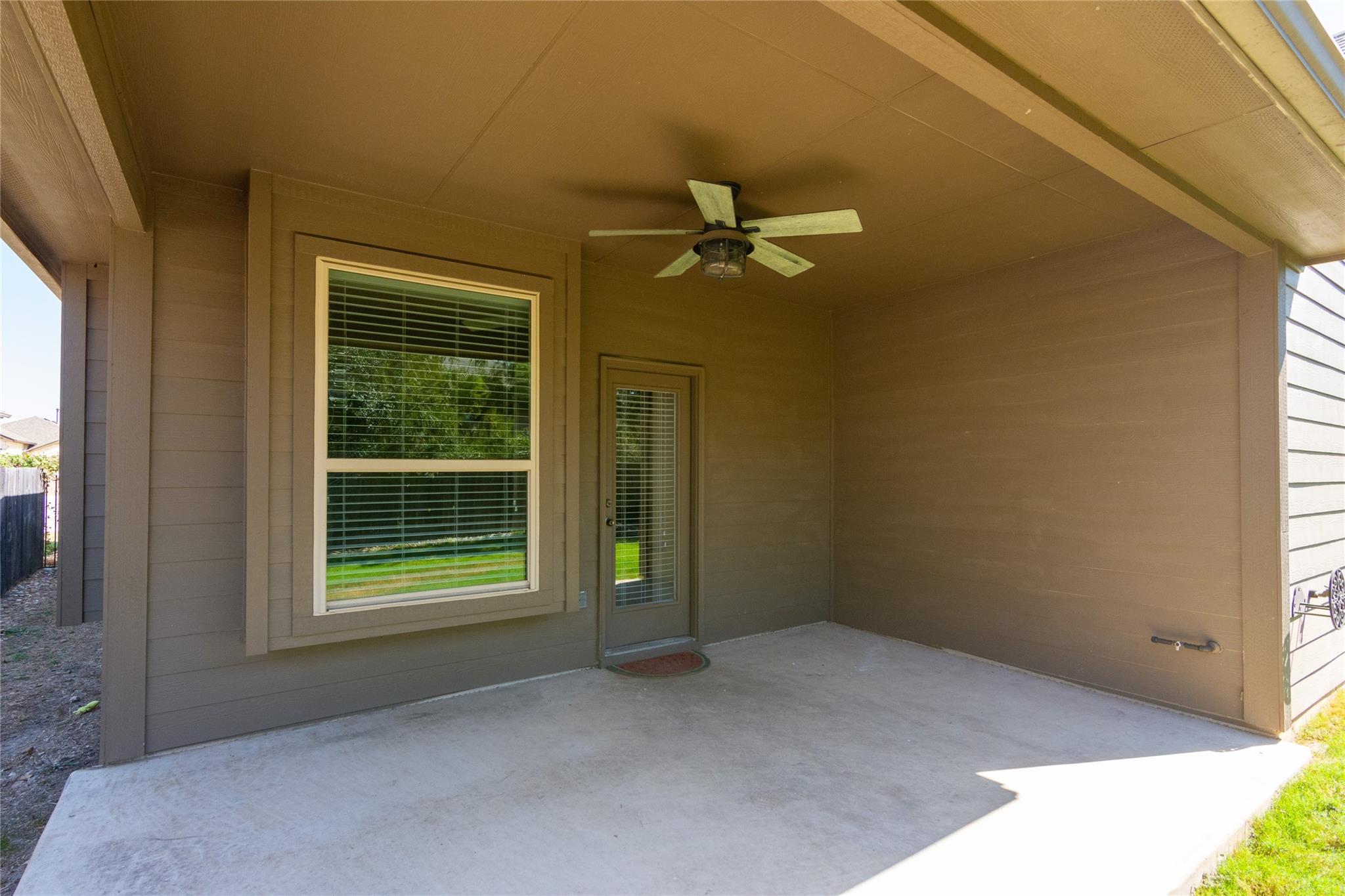 204 Serrano St, Georgetown, TX 78628