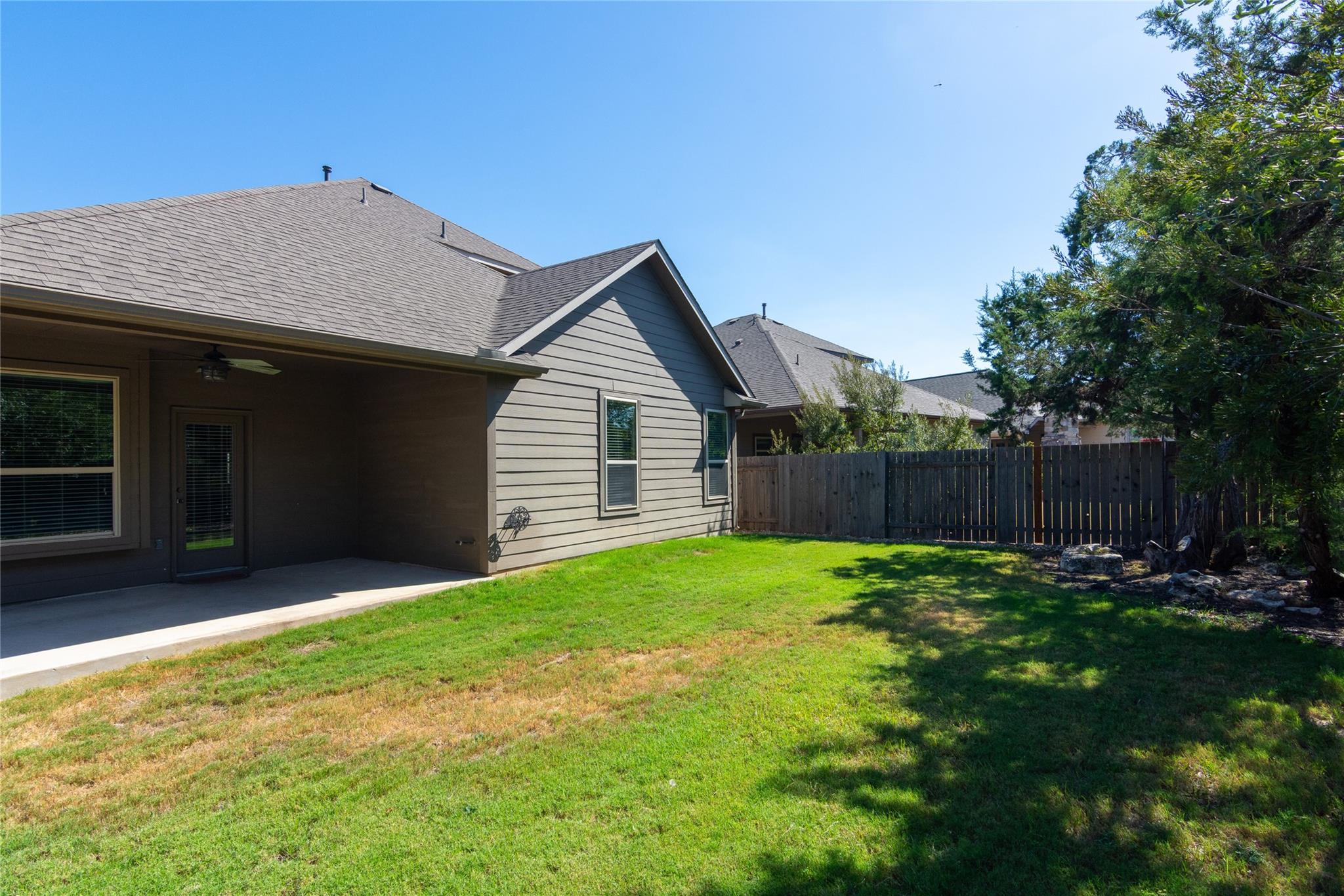 204 Serrano St, Georgetown, TX 78628