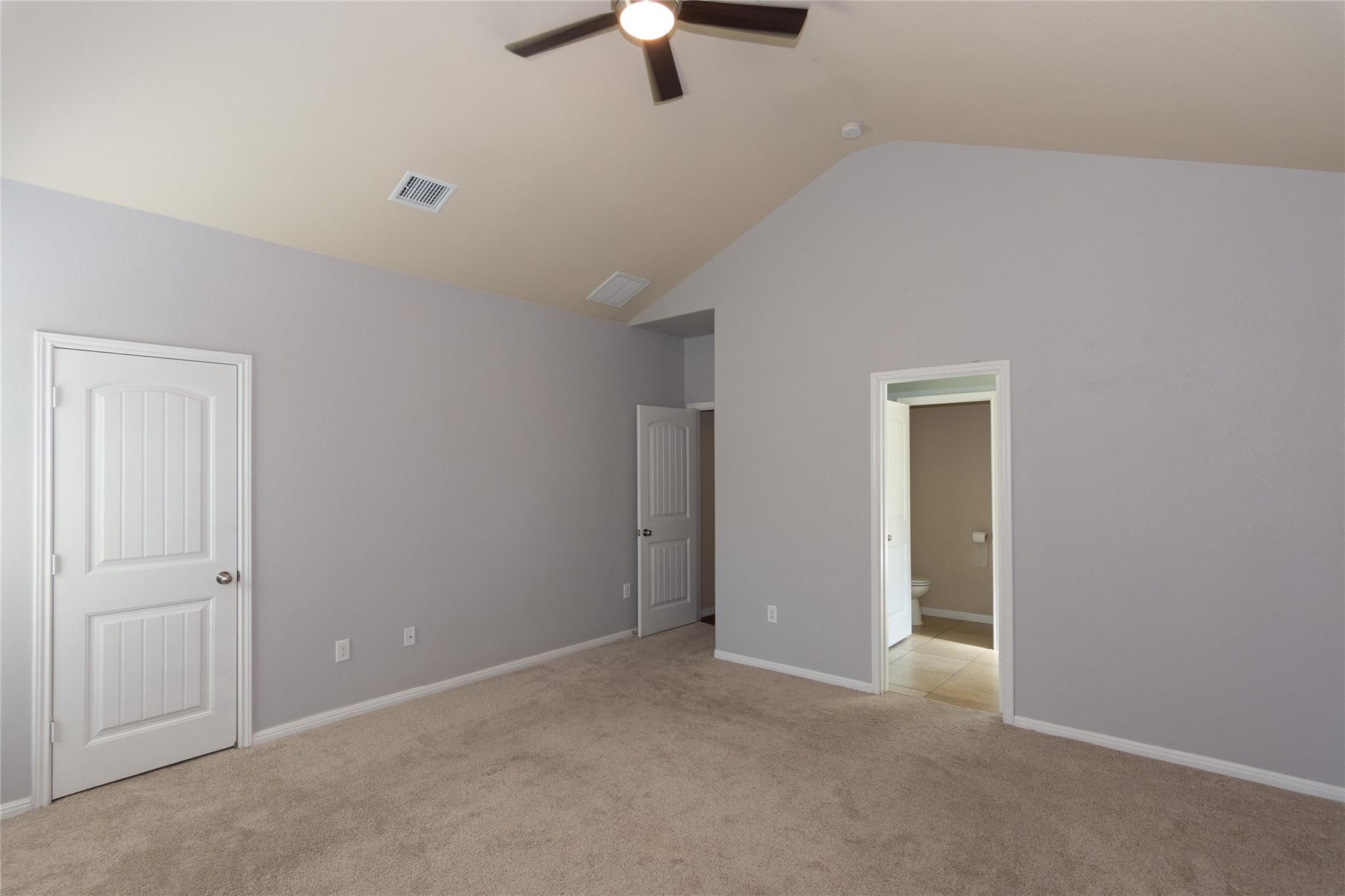 204 Serrano St, Georgetown, TX 78628