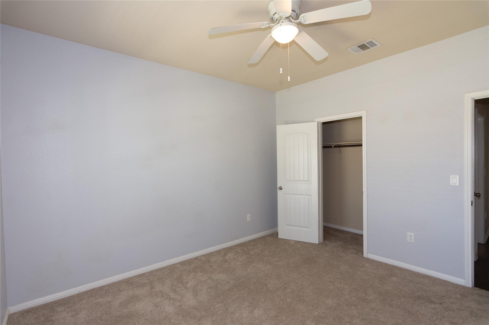 204 Serrano St, Georgetown, TX 78628