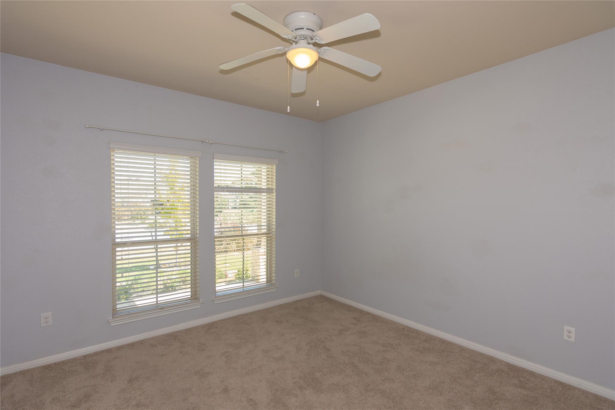 204 Serrano St, Georgetown, TX 78628