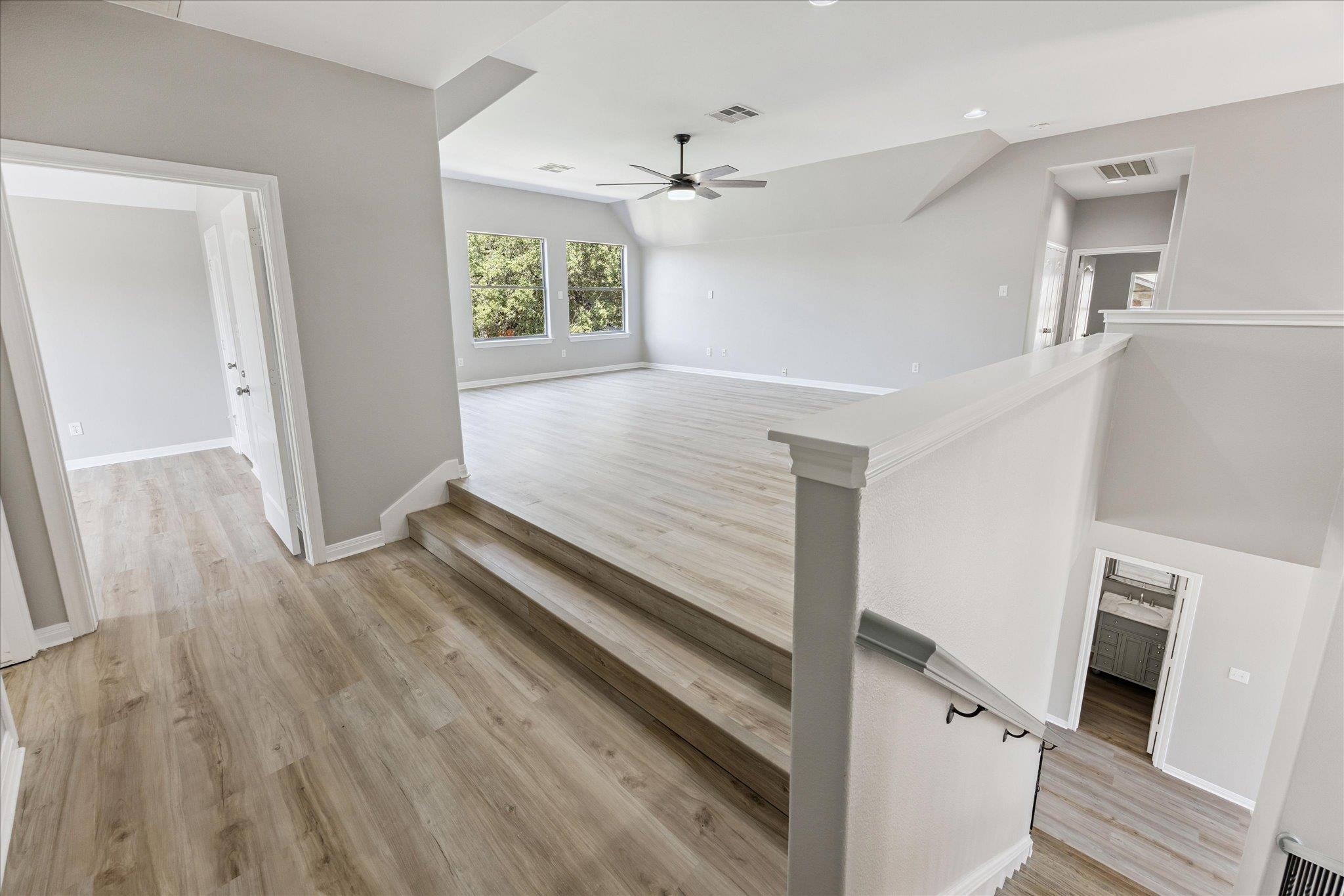 308 Calistoga Ct, Austin, TX 78732