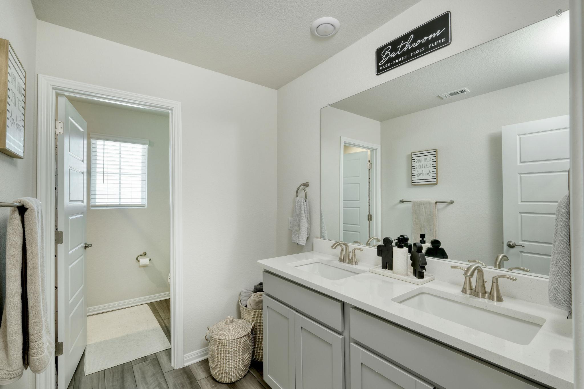 636 Wild Spur Ln, Liberty Hill, TX 78642