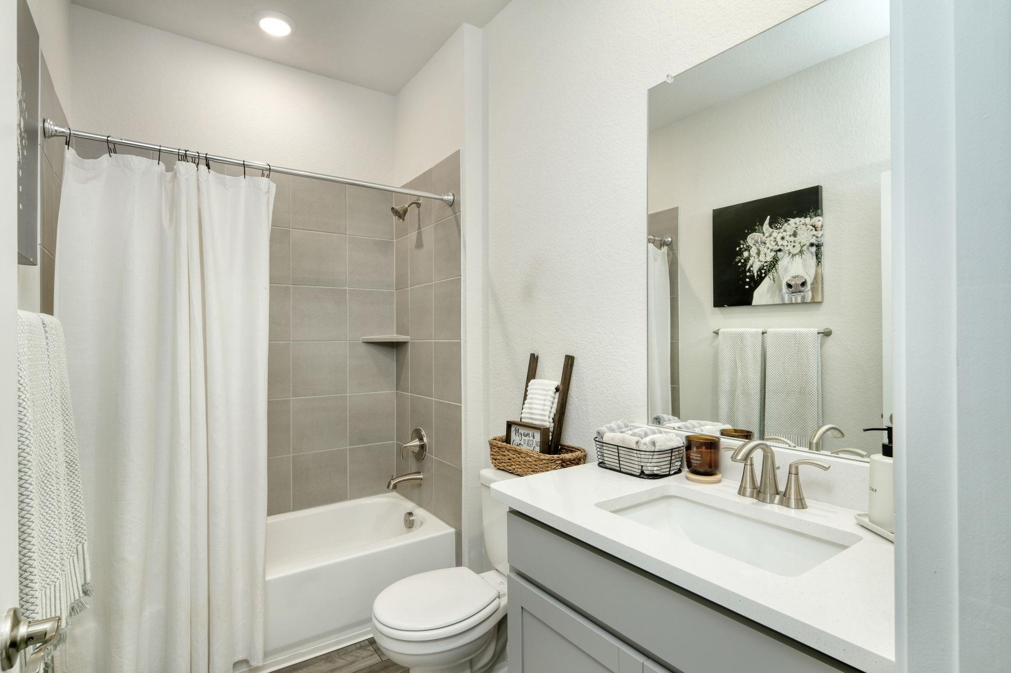 636 Wild Spur Ln, Liberty Hill, TX 78642