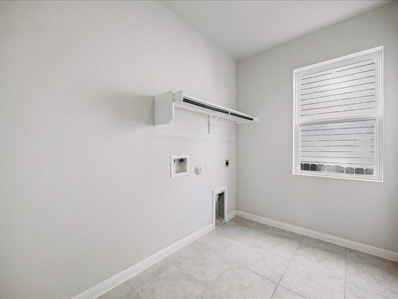 100 Peach Flat Ct, Liberty Hill, TX 78642