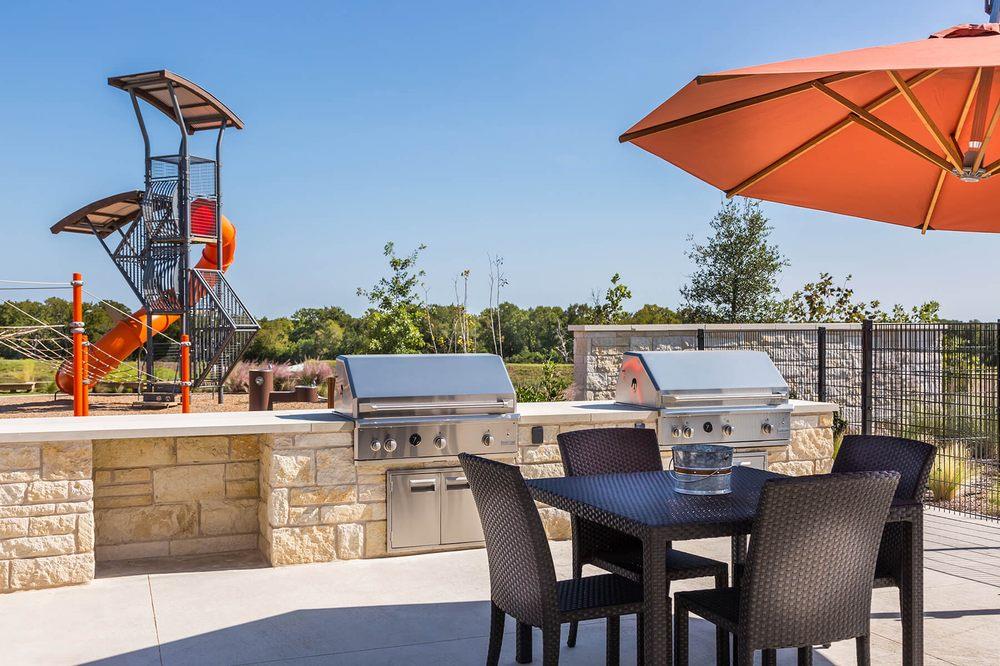 100 Peach Flat Ct, Liberty Hill, TX 78642