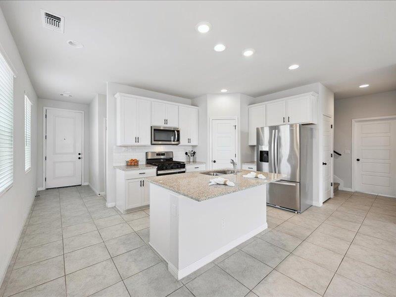 100 Peach Flat Ct, Liberty Hill, TX 78642