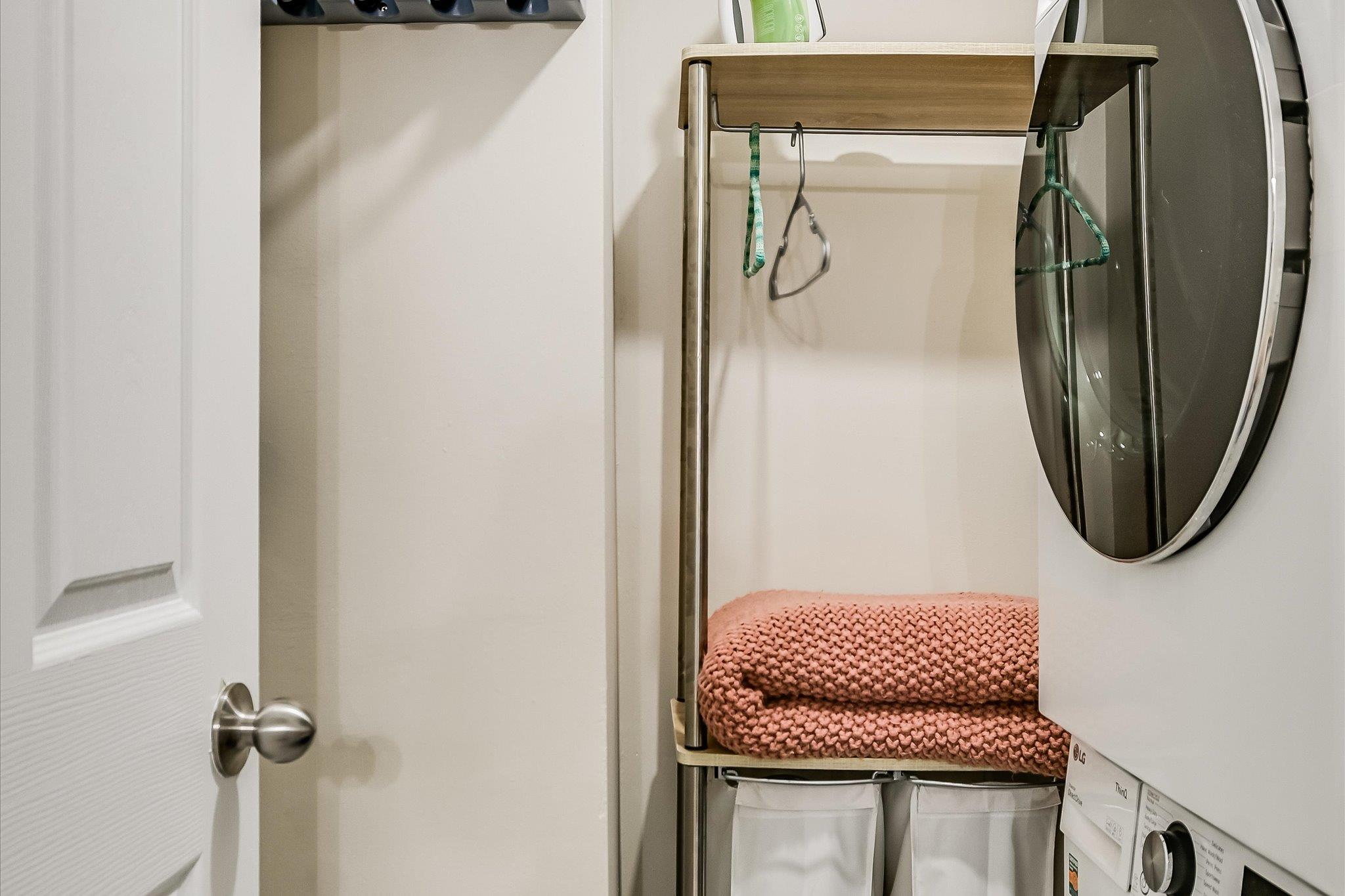 5033 Fort Clark Dr, Austin, TX 78745