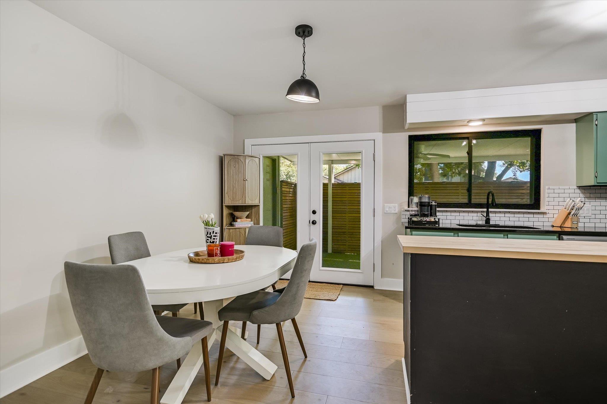 5033 Fort Clark Dr, Austin, TX 78745