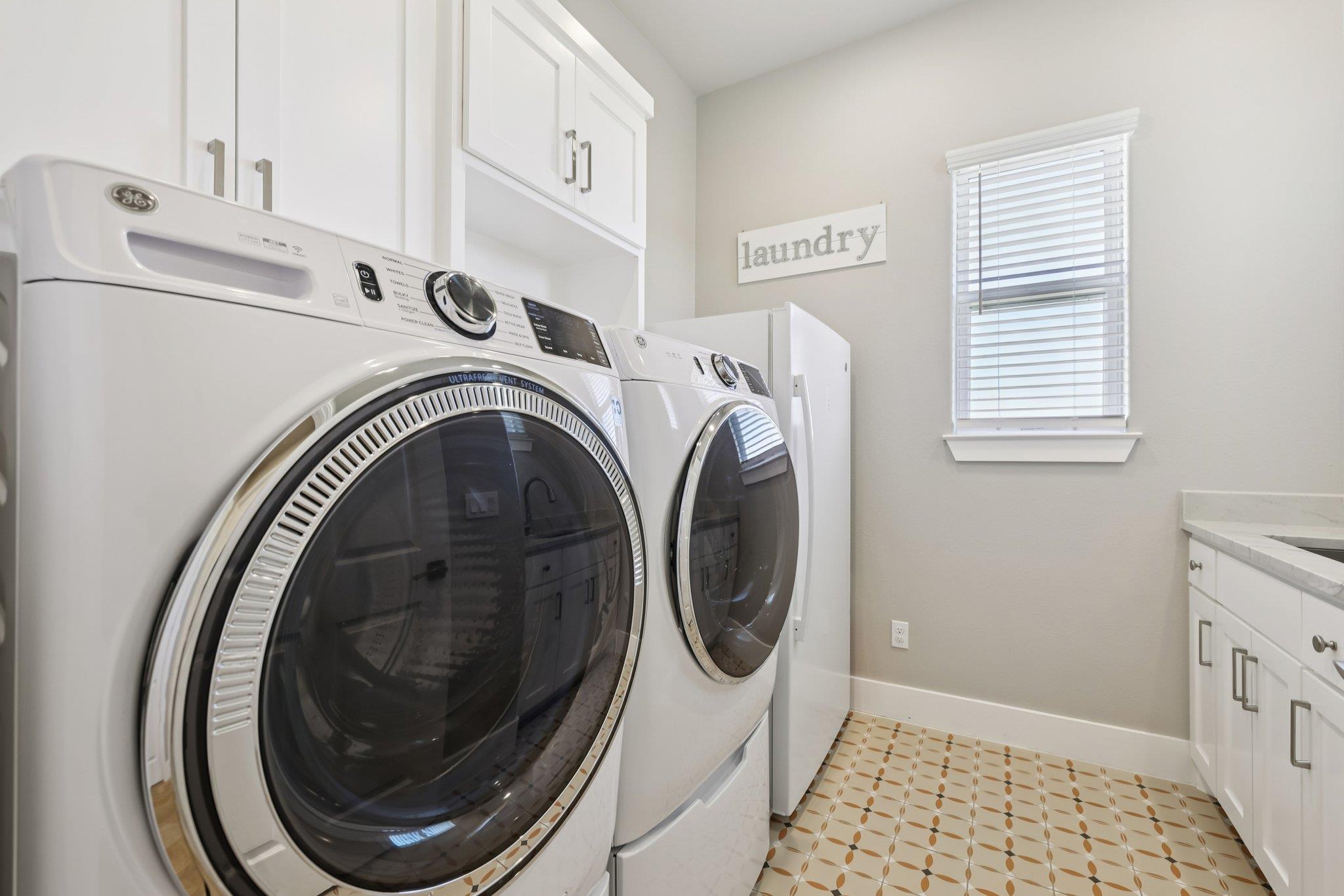 3454 County Road 284, Liberty Hill, TX 78642