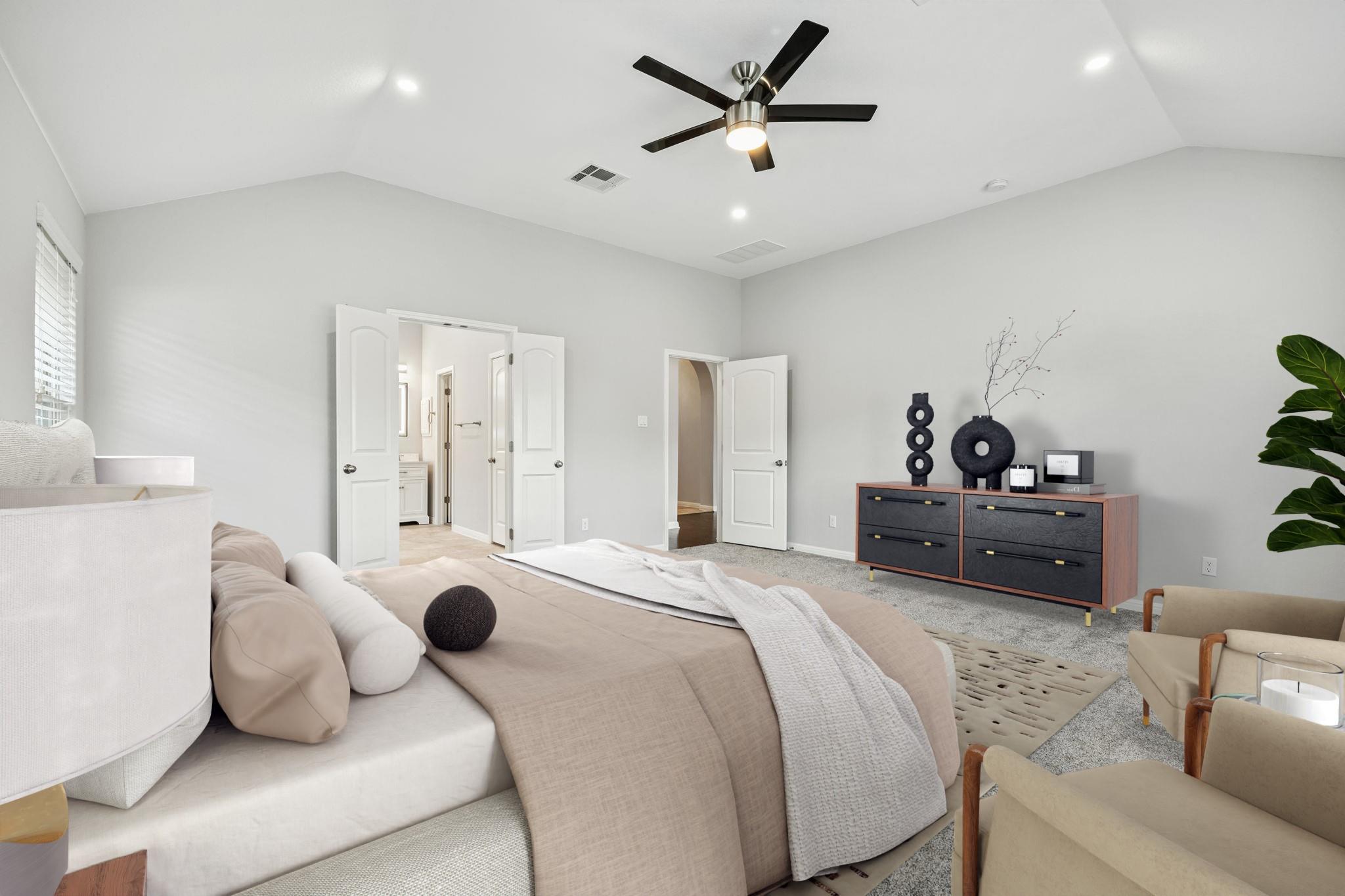 140 W Highfield St, Hutto, TX 78634