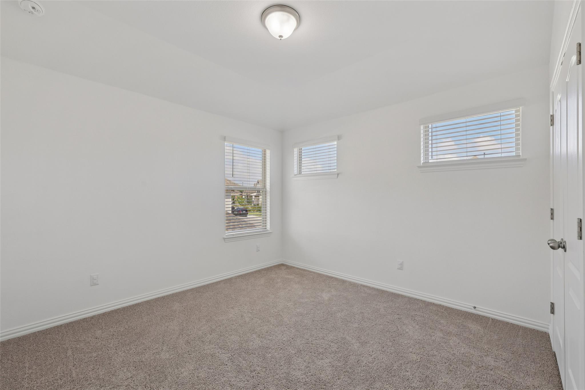 105 Plainsman Ln, Georgetown, TX 78633