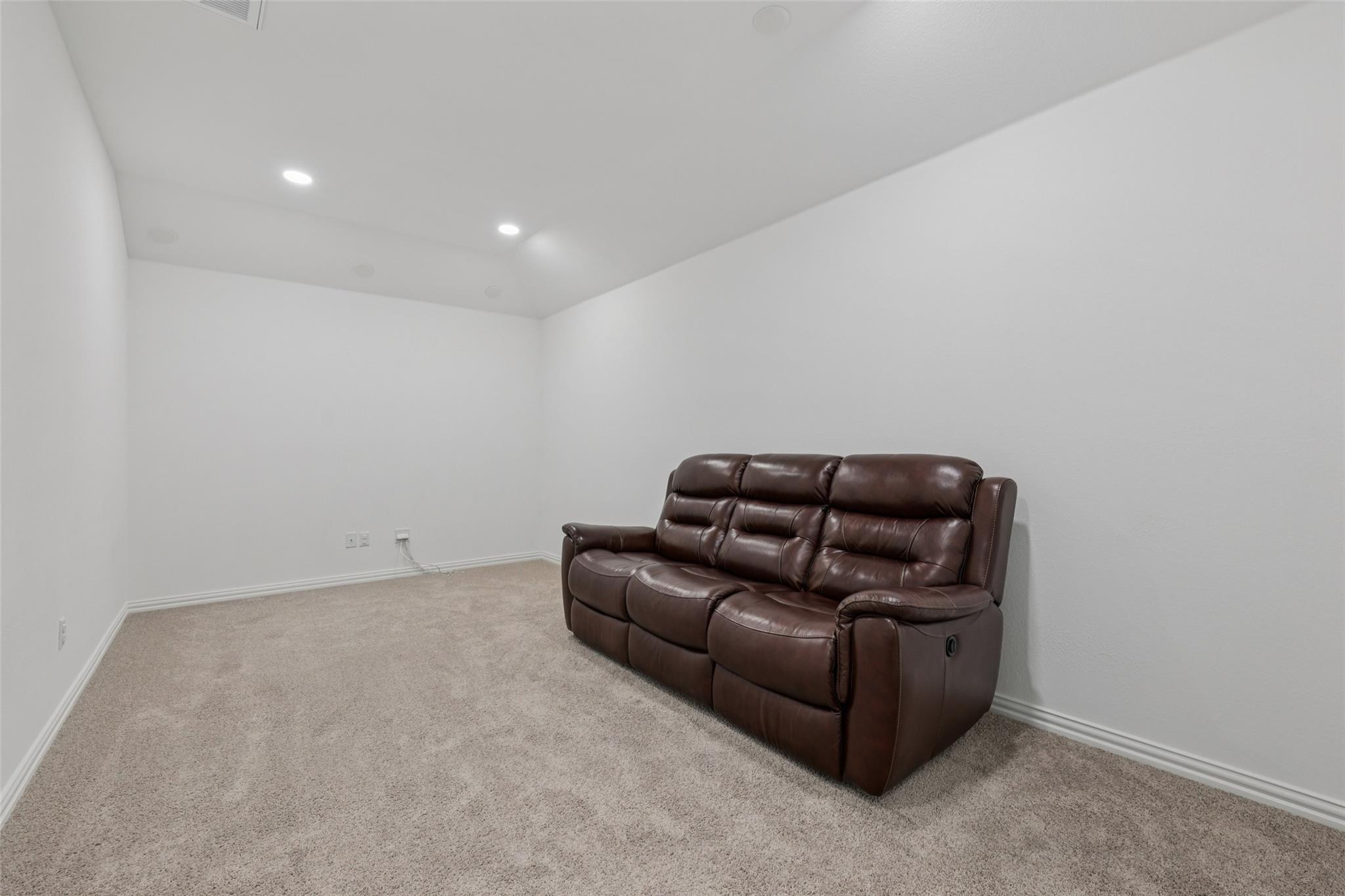 105 Plainsman Ln, Georgetown, TX 78633