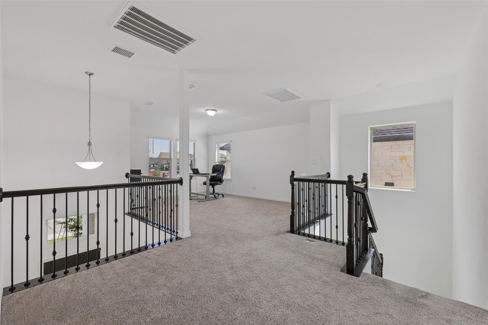 105 Plainsman Ln, Georgetown, TX 78633