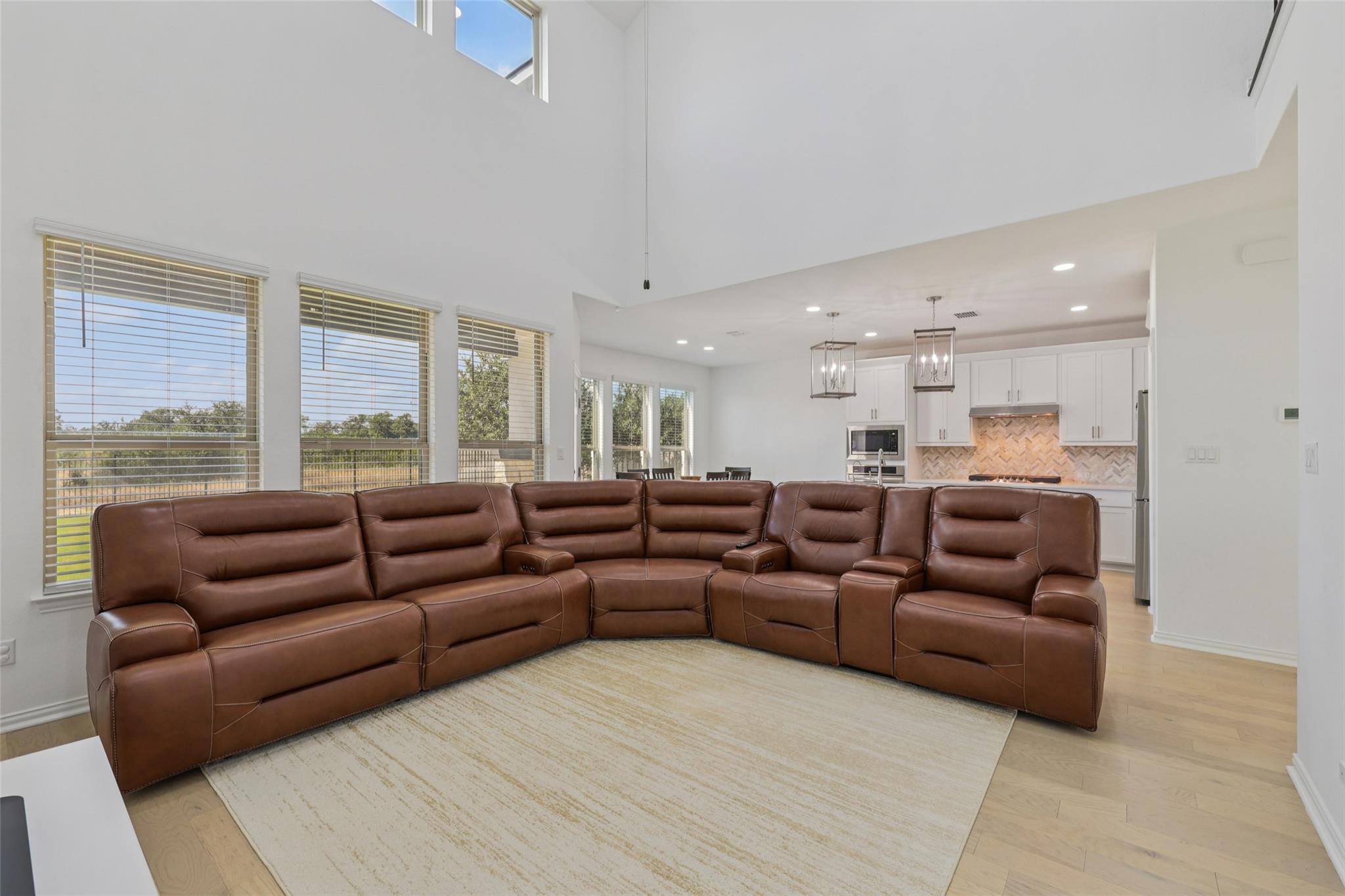 105 Plainsman Ln, Georgetown, TX 78633