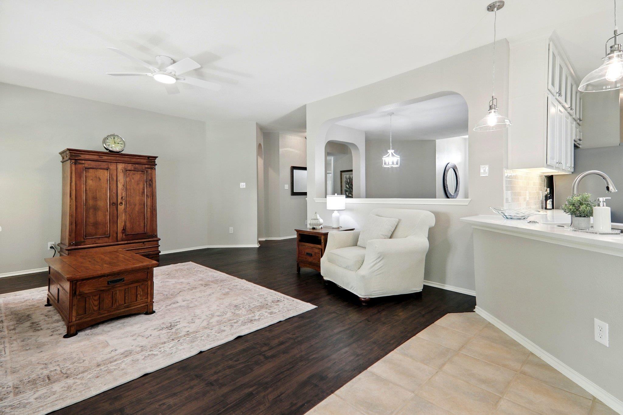 10733 Quarry Oaks Trl, Austin, TX 78717