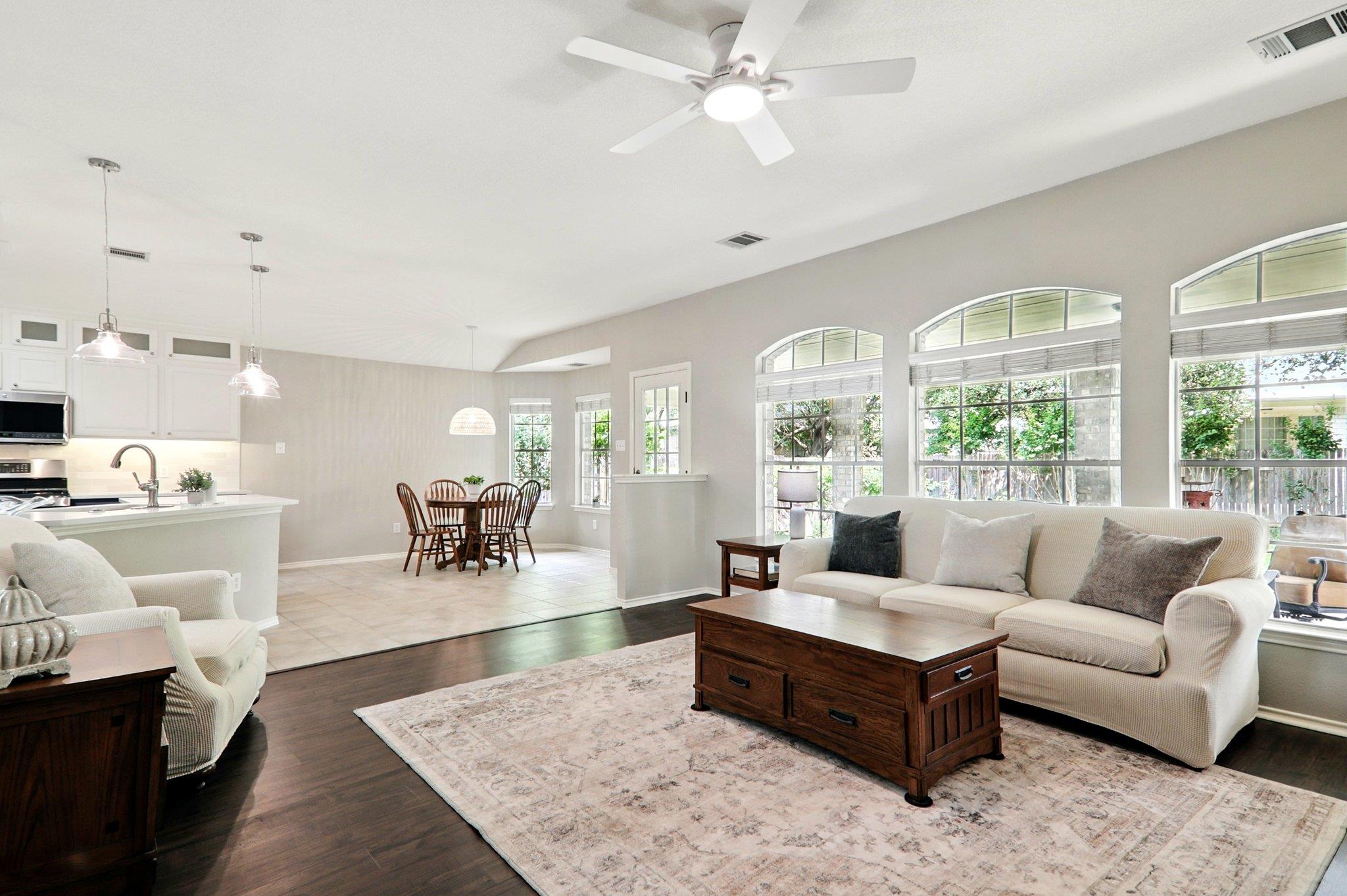 10733 Quarry Oaks Trl, Austin, TX 78717