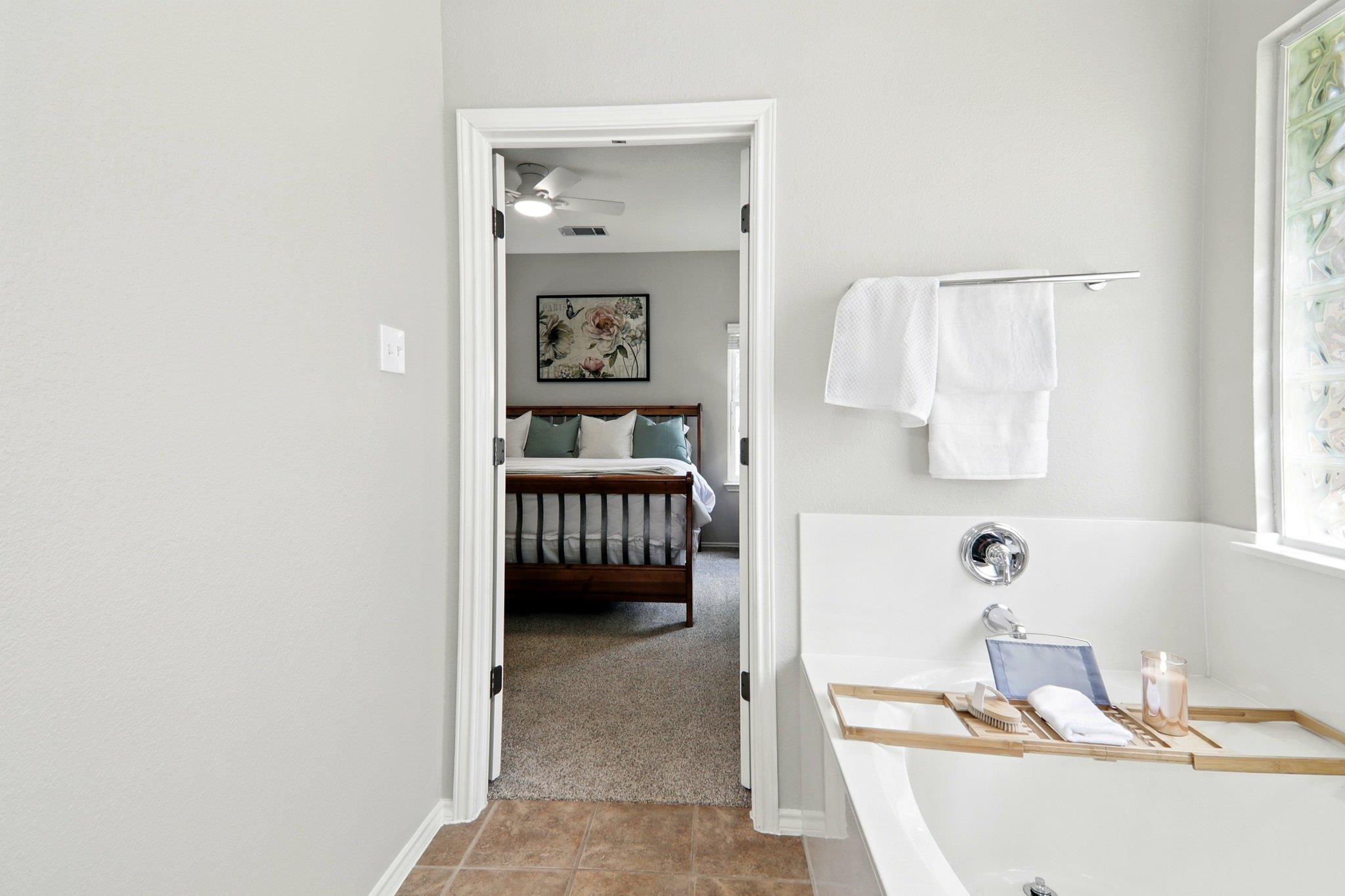 10733 Quarry Oaks Trl, Austin, TX 78717