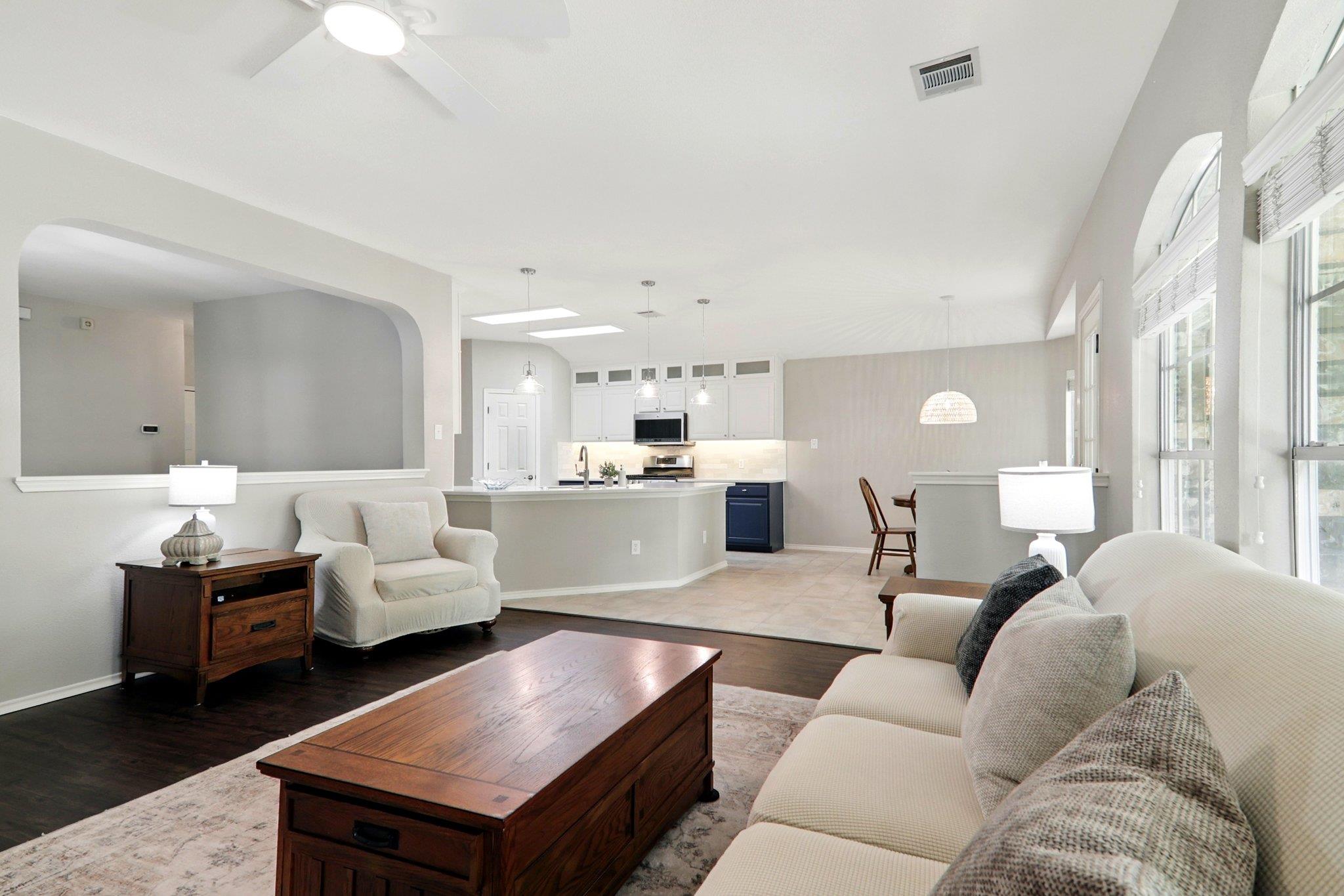 10733 Quarry Oaks Trl, Austin, TX 78717