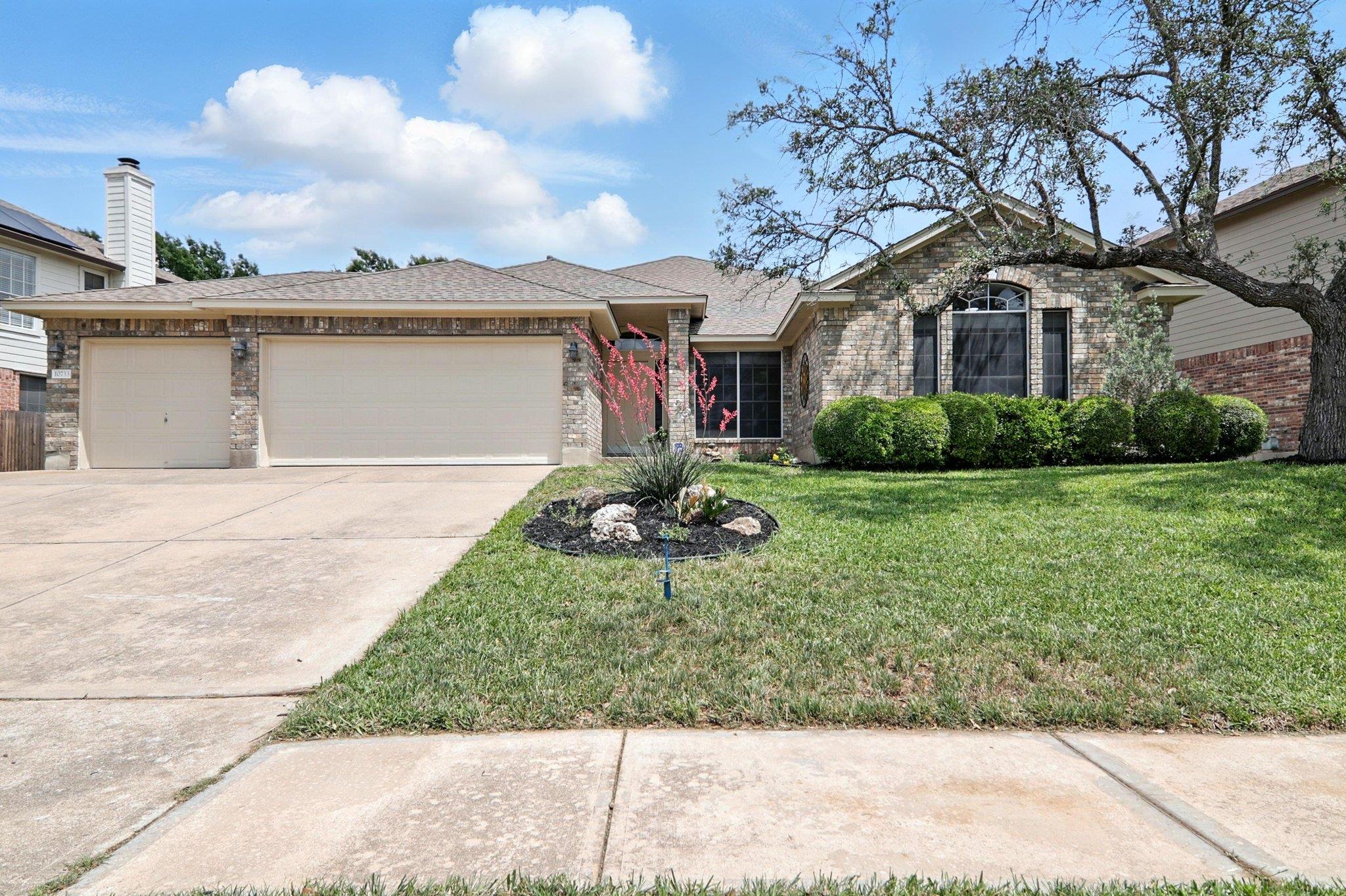 10733 Quarry Oaks Trl, Austin, TX 78717