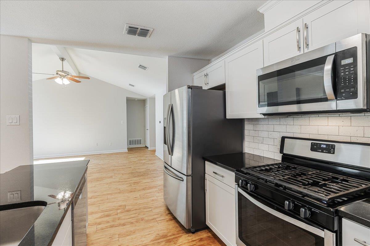 11636 Parkfield Dr, Austin, TX 78758