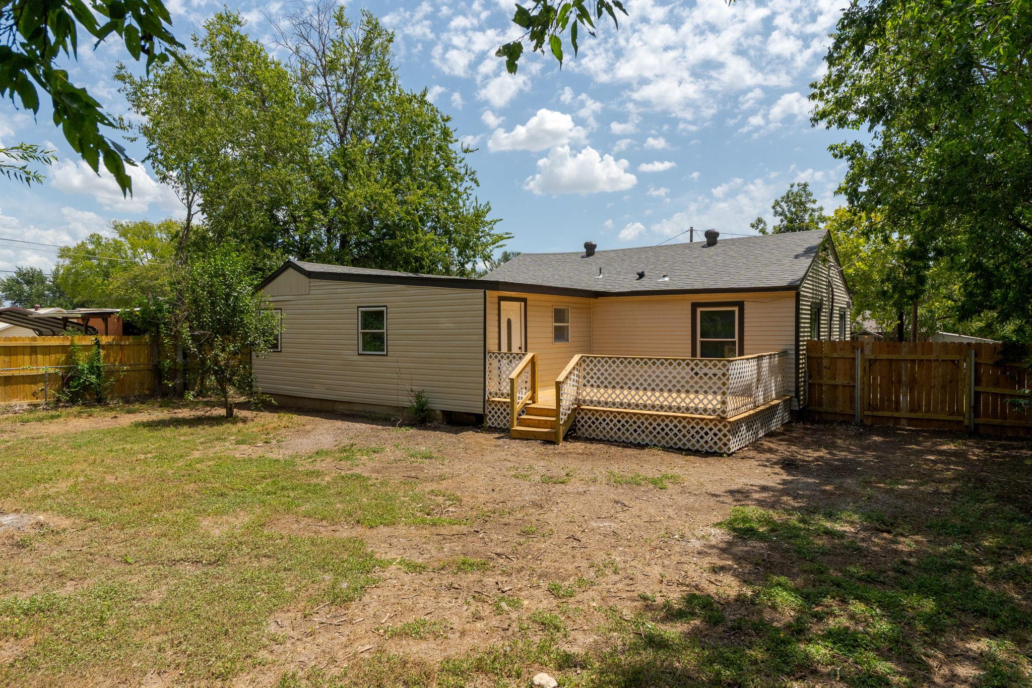 1418 N Wall St, Belton, TX 76513