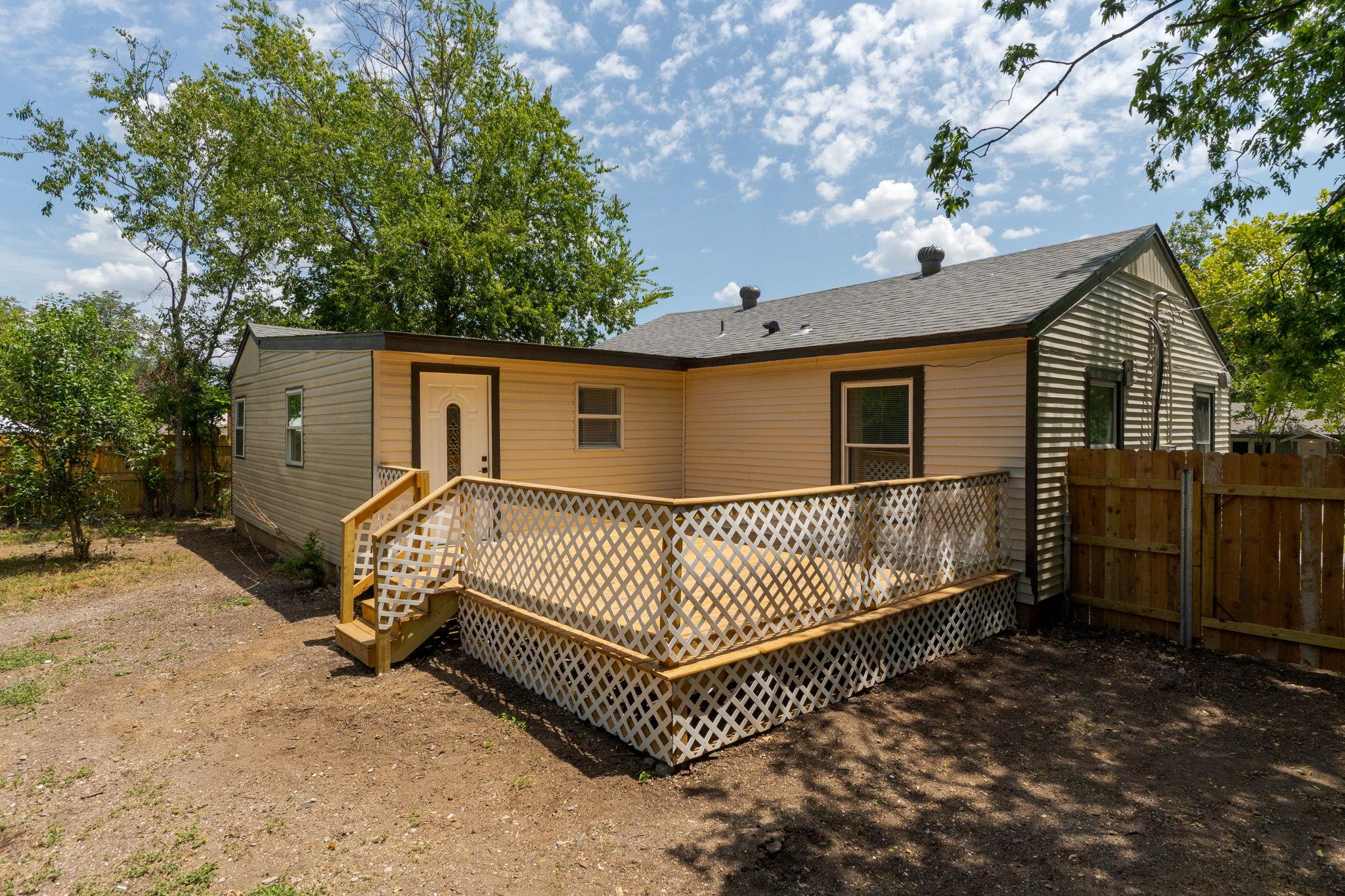 1418 N Wall St, Belton, TX 76513