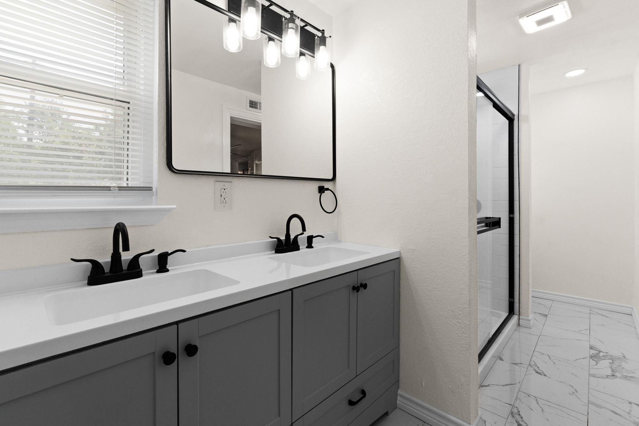 1418 N Wall St, Belton, TX 76513