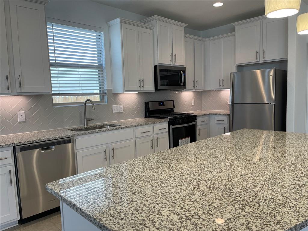 173 Mayney Ln, Leander, TX 78641