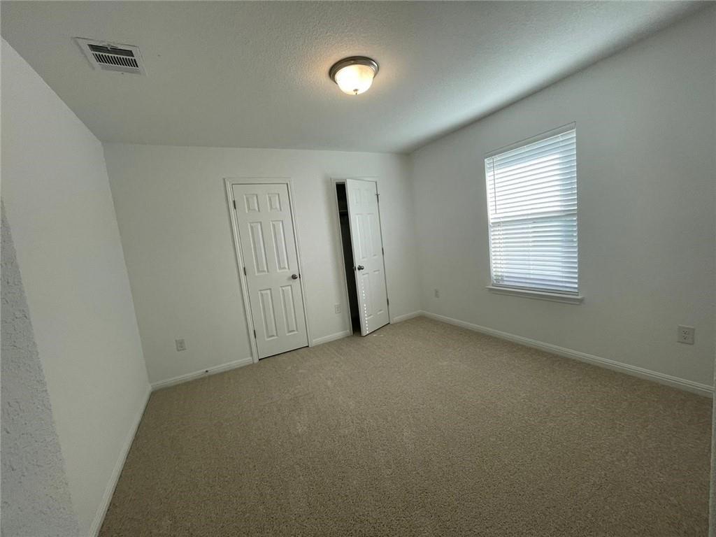 173 Mayney Ln, Leander, TX 78641