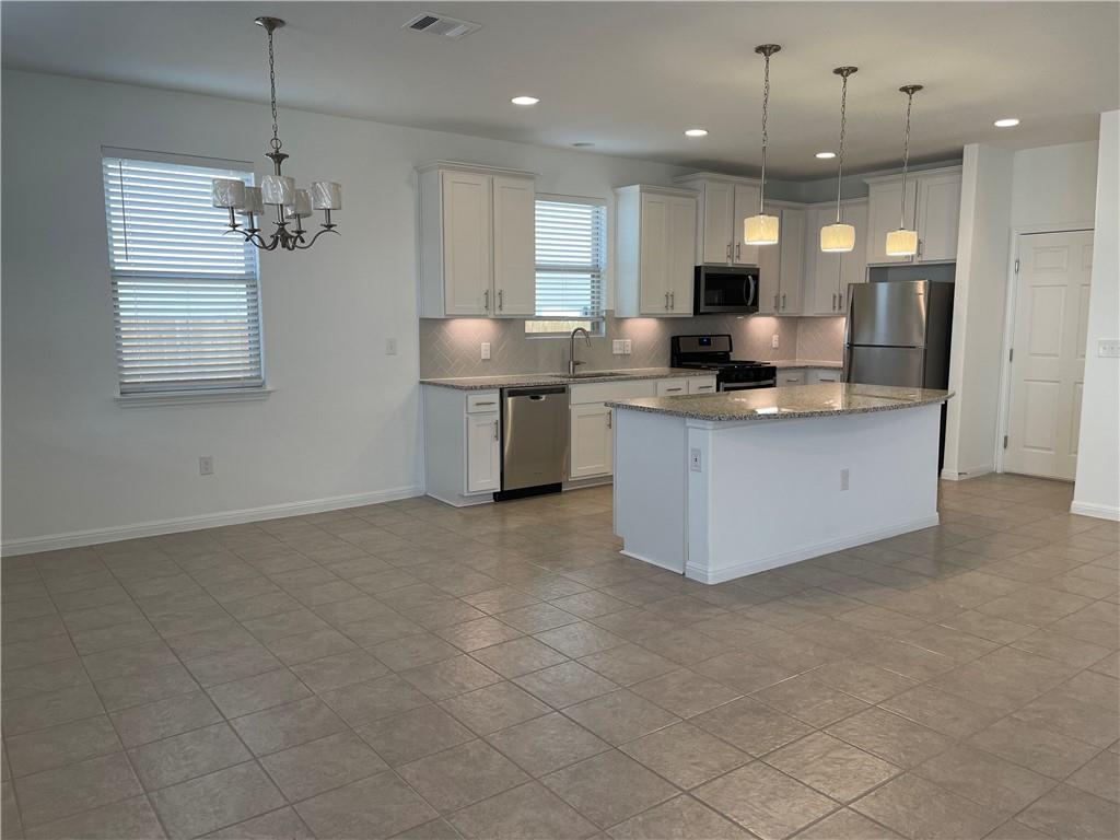 173 Mayney Ln, Leander, TX 78641