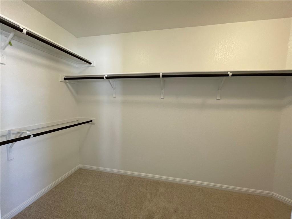 173 Mayney Ln, Leander, TX 78641