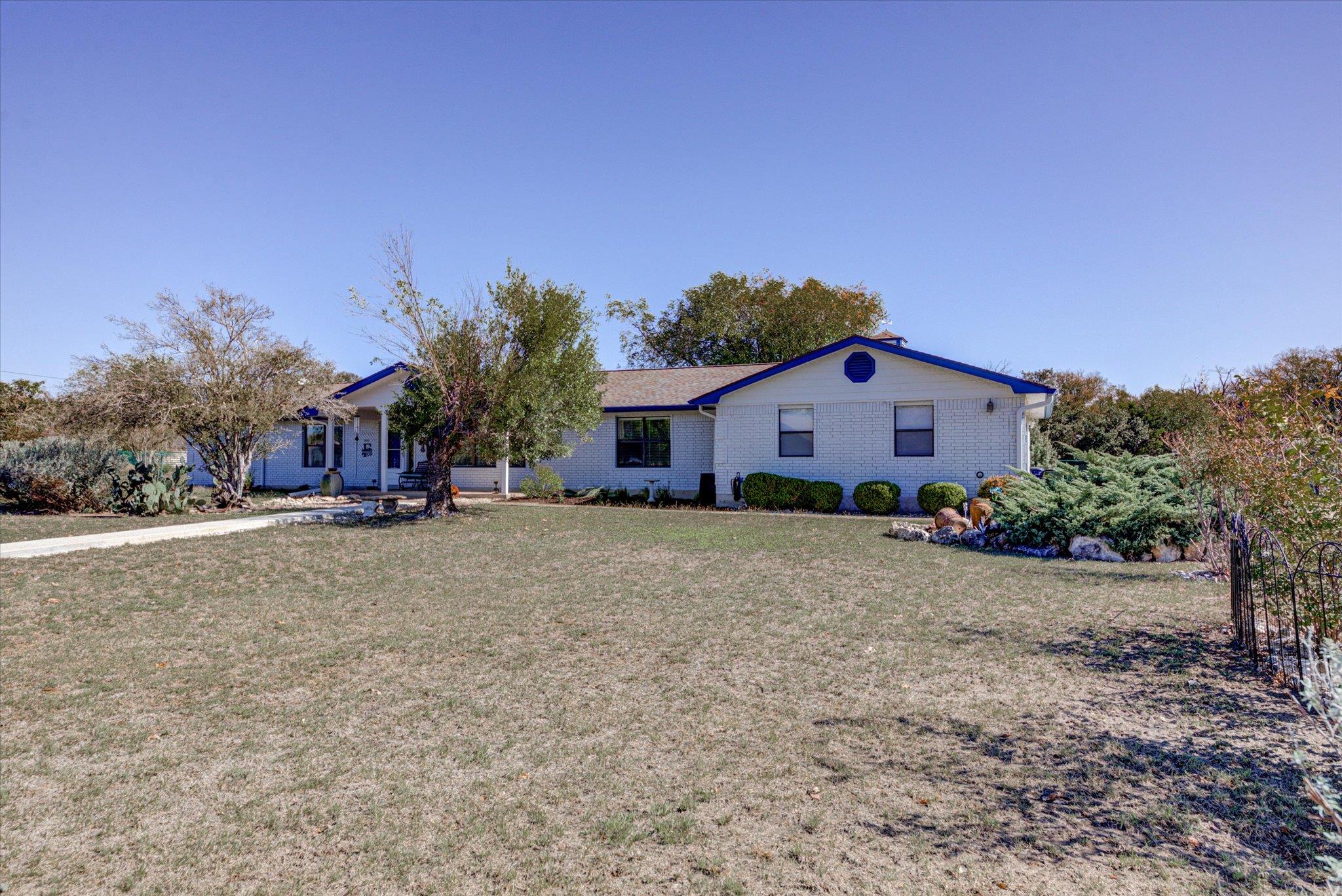 200 Harbor Cir Cir, Georgetown, TX 78633