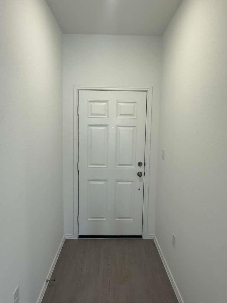 205 Herald Dr, Hutto, TX 78634