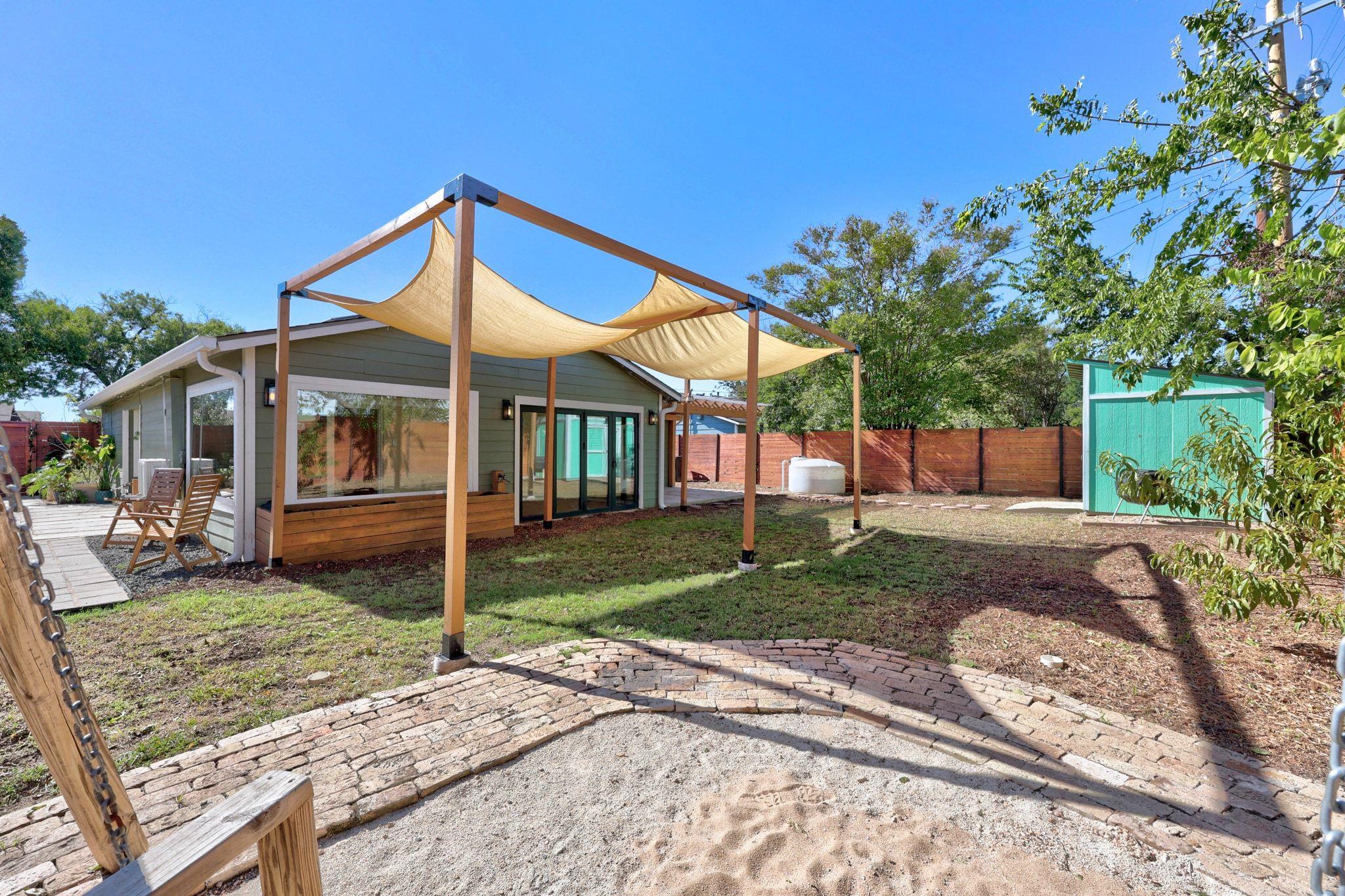 214 Barrhall Dr, Round Rock, TX 78664