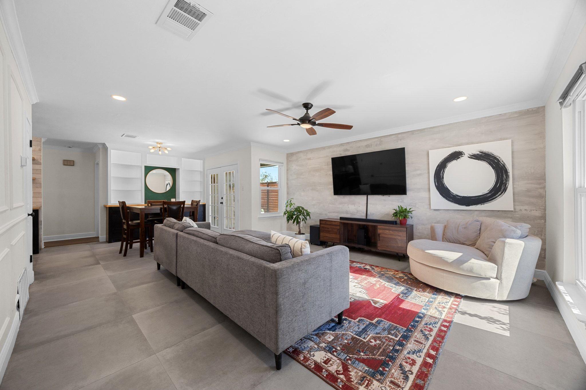 214 Barrhall Dr, Round Rock, TX 78664