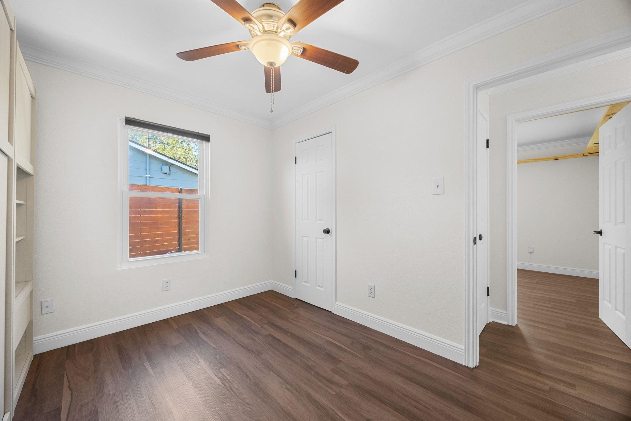 214 Barrhall Dr, Round Rock, TX 78664