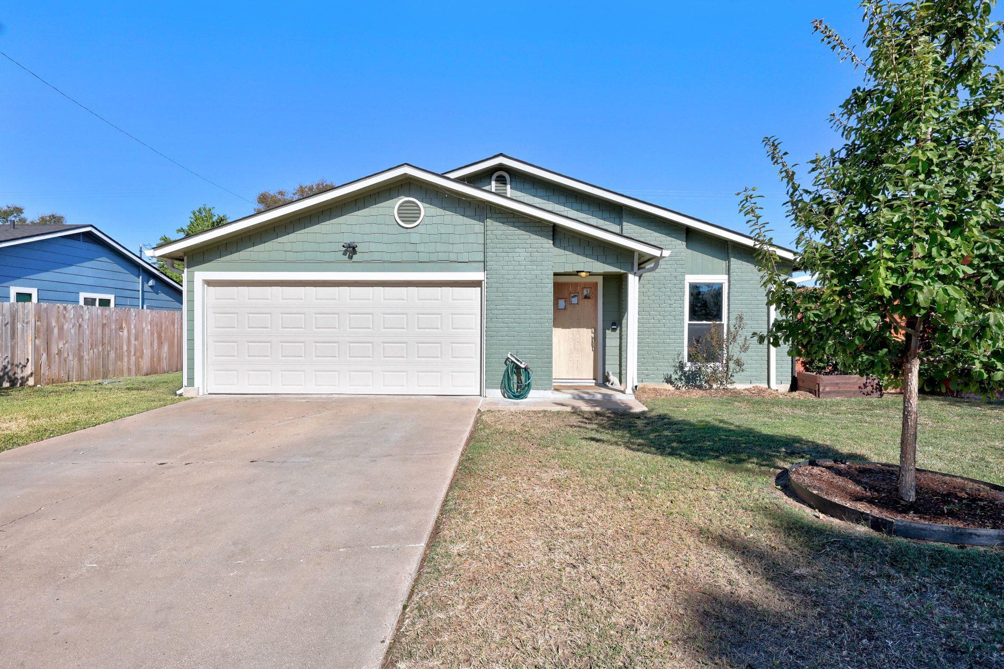 214 Barrhall Dr, Round Rock, TX 78664