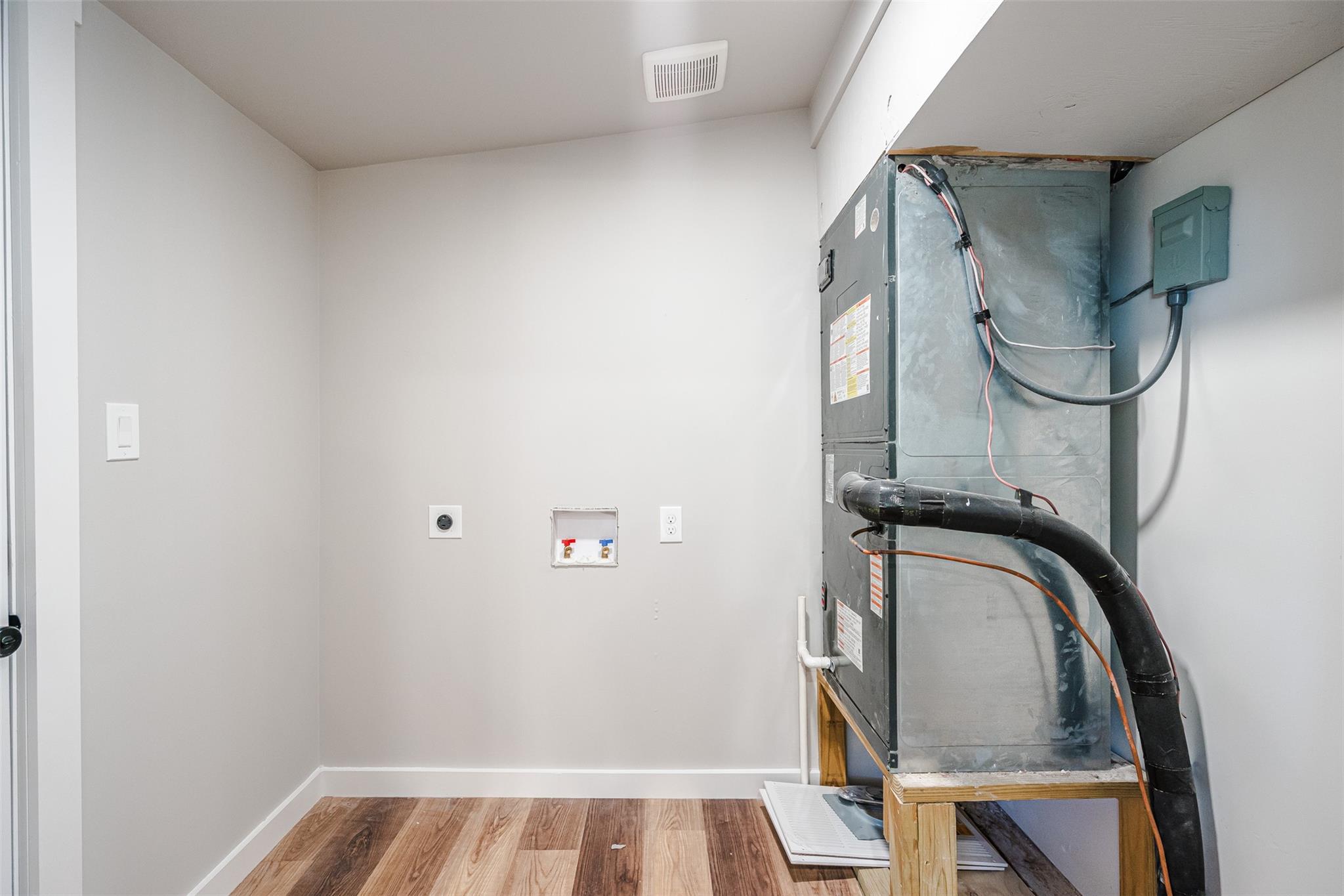 264 Flaming Oak Dr # A & B, Bastrop, TX 78602