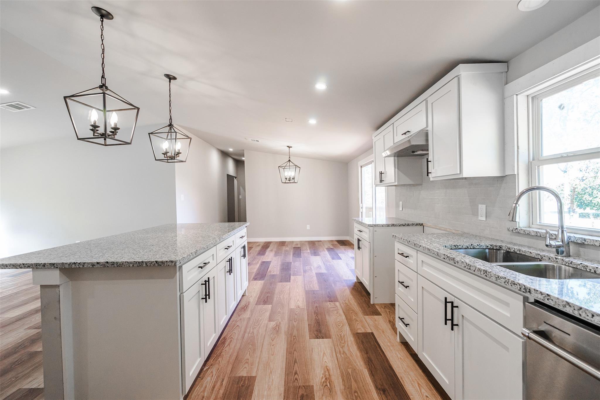 264 Flaming Oak Dr # A & B, Bastrop, TX 78602