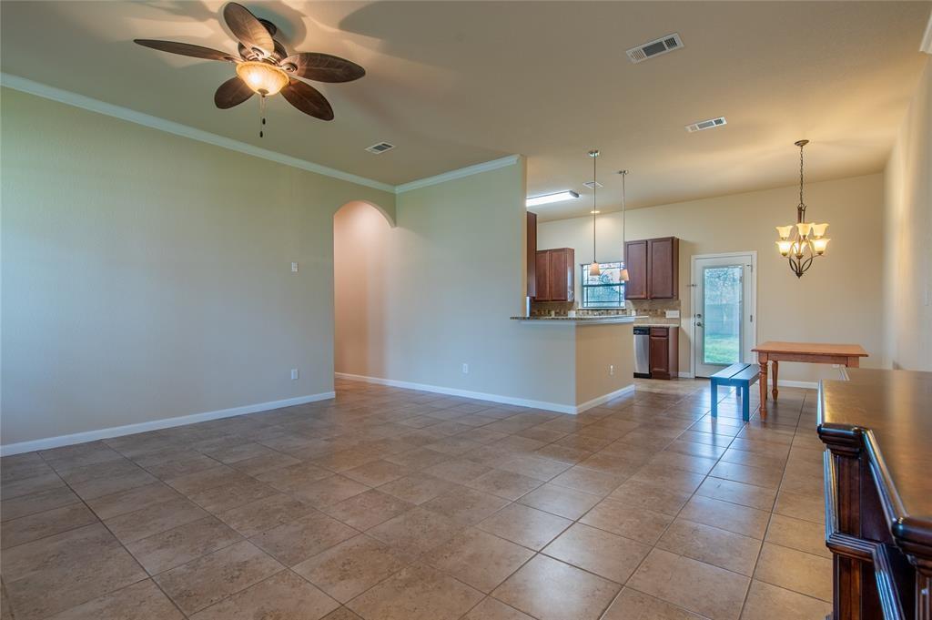 212 Waikakaaua Dr, Bastrop, TX 78602