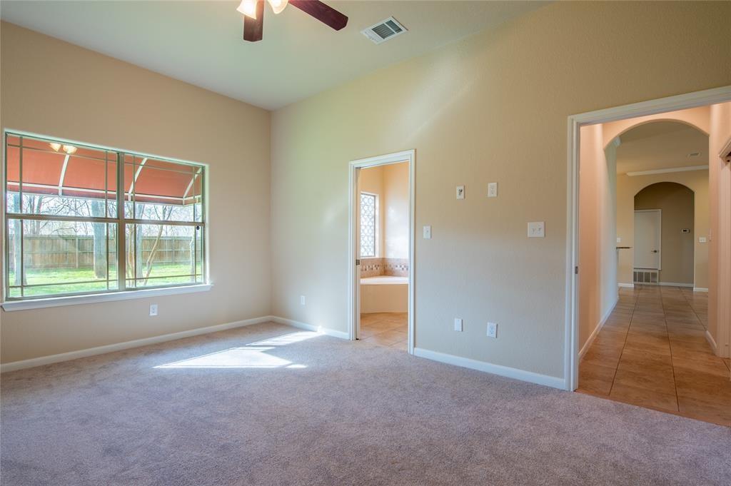 212 Waikakaaua Dr, Bastrop, TX 78602