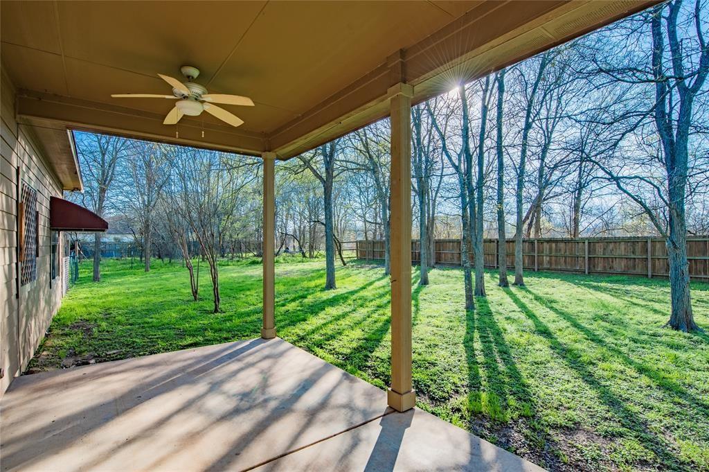 212 Waikakaaua Dr, Bastrop, TX 78602